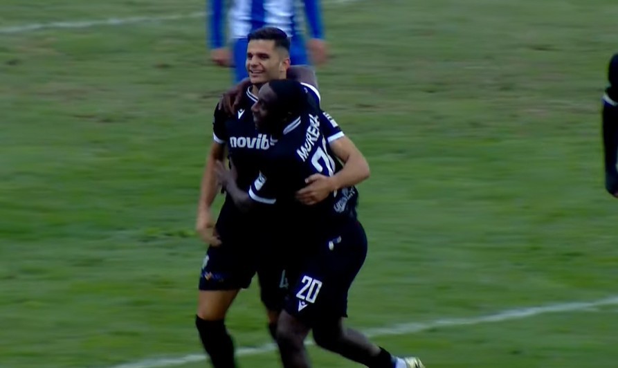 Ο Στρούγγης με πλασέ από κοντά το 1-0 για την Καλαμάτα (video)