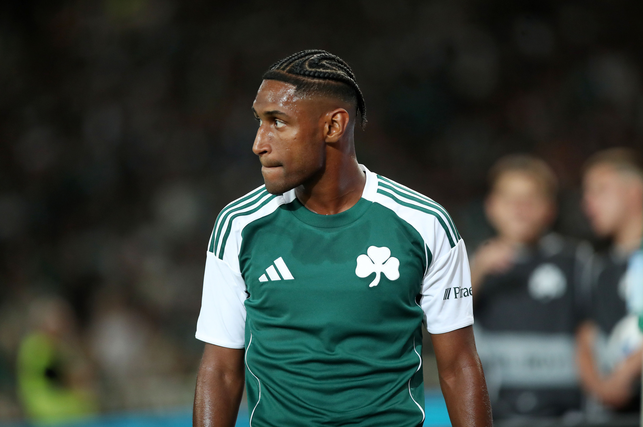 «Η Γκρέμιο θα υπογράψει τον Τετέ για 4 χρόνια»