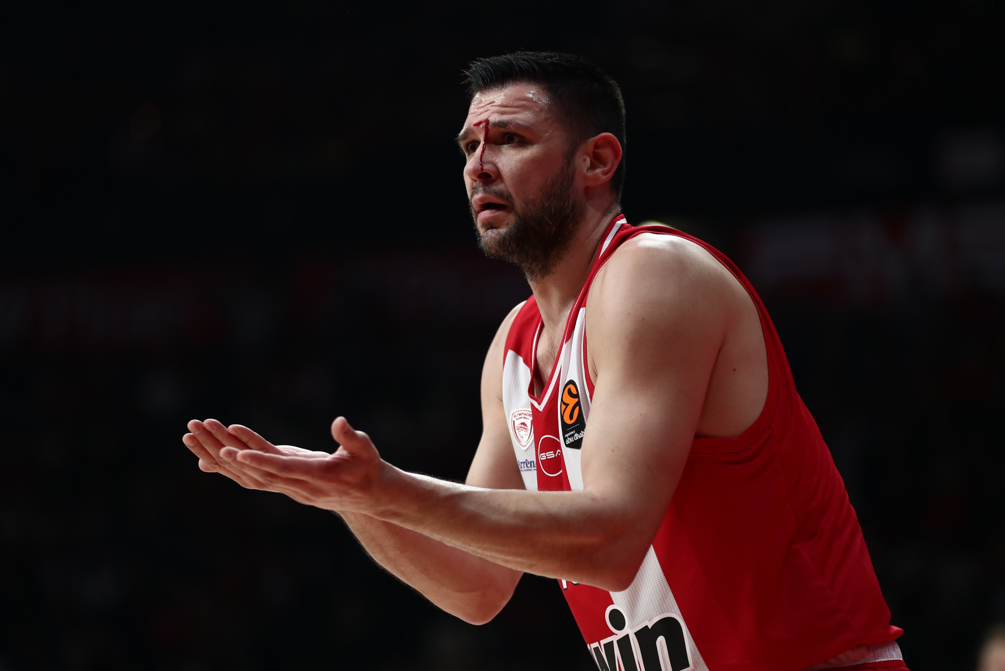 Αποχώρησε με αίματα ο Παπανικολάου από το παρκέ