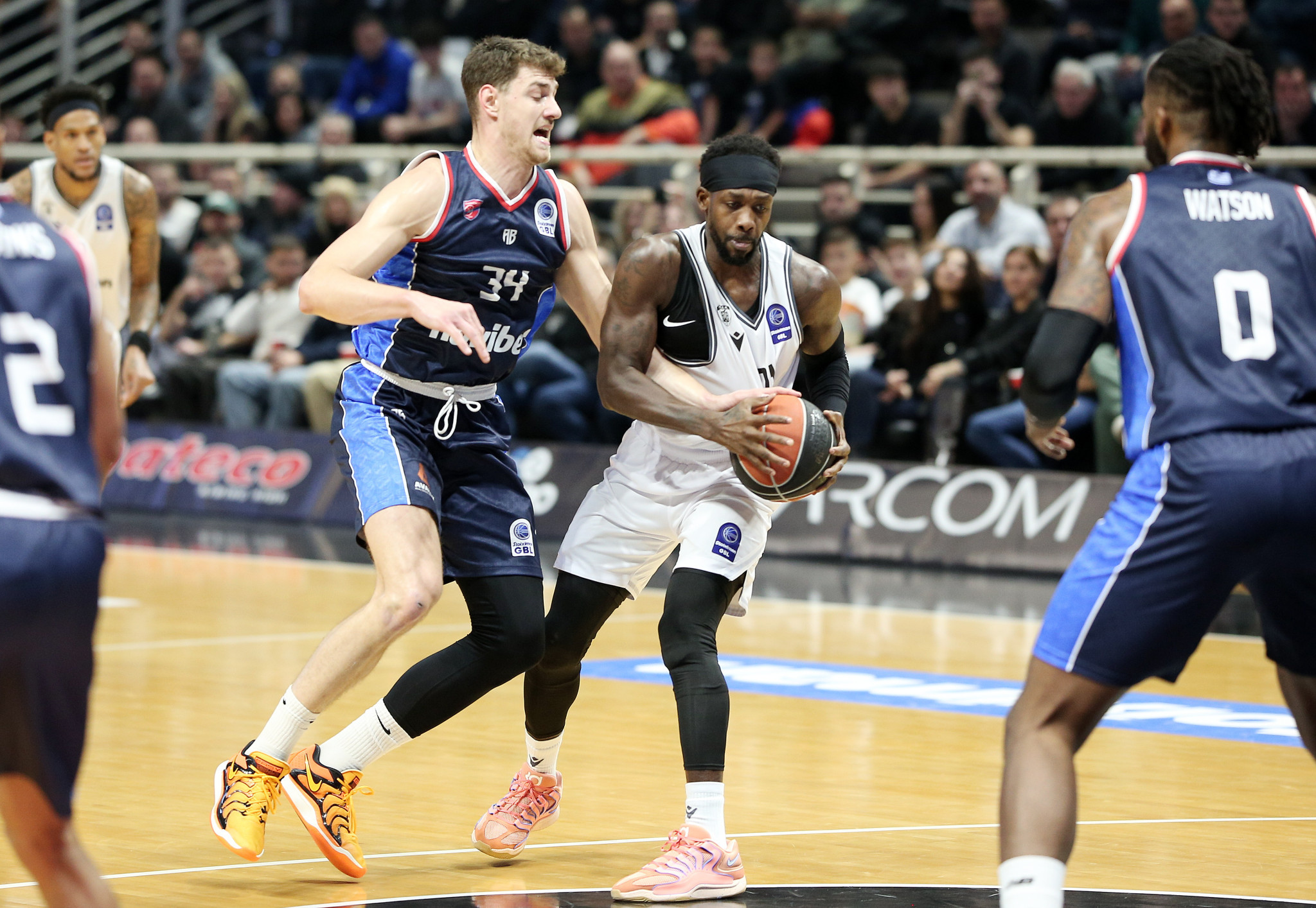 Η στιγμή της επιστροφής: Ο Μπέβερλι με τον ΠΑΟΚ έπαιξε ξανά στην Ελλάδα μετά από 16 χρόνια (video)