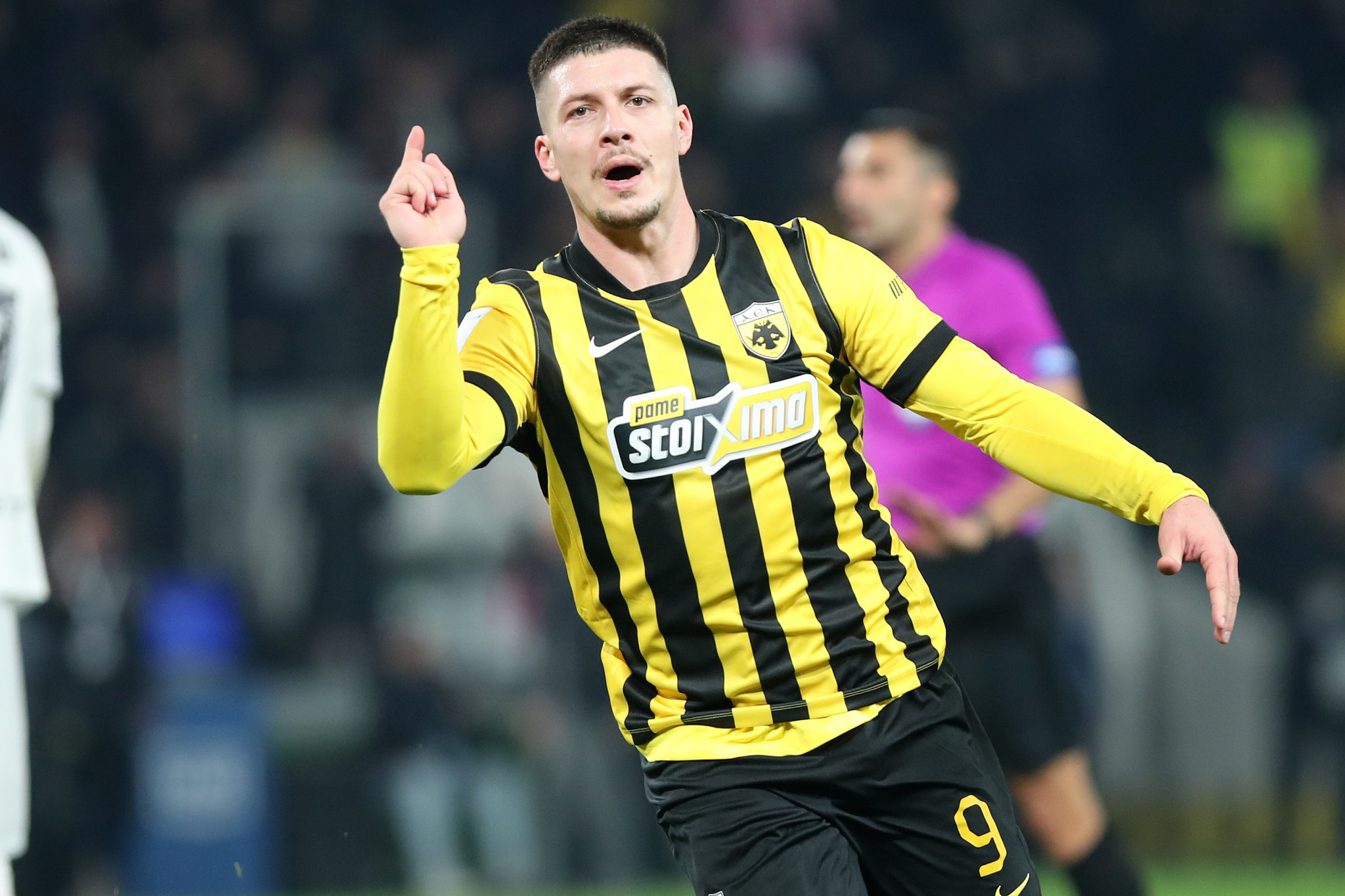 Ο νόμος της ΑΕΚ!