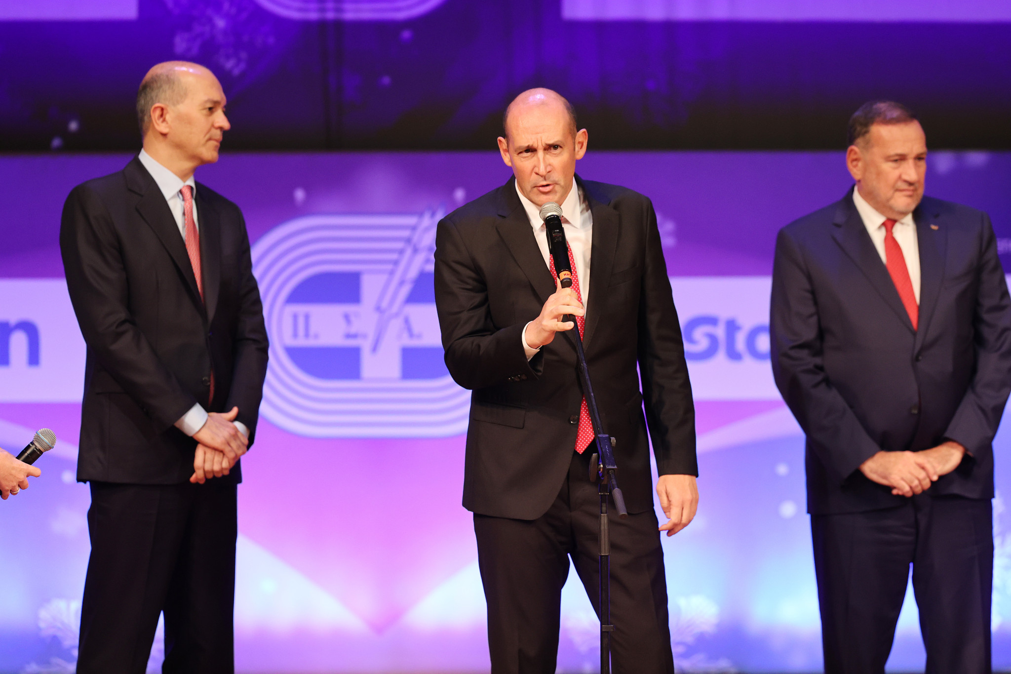 Τιμητική διάκριση του ΠΣΑΤ στους αδερφούς Αγγελόπουλους: «Στόχος μας το μεγαλείο του Ολυμπιακού» (video)