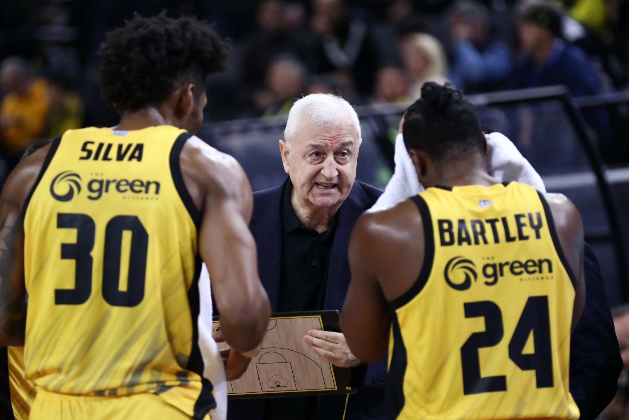 «Τρέχει» για μεταγραφή η ΑΕΚ