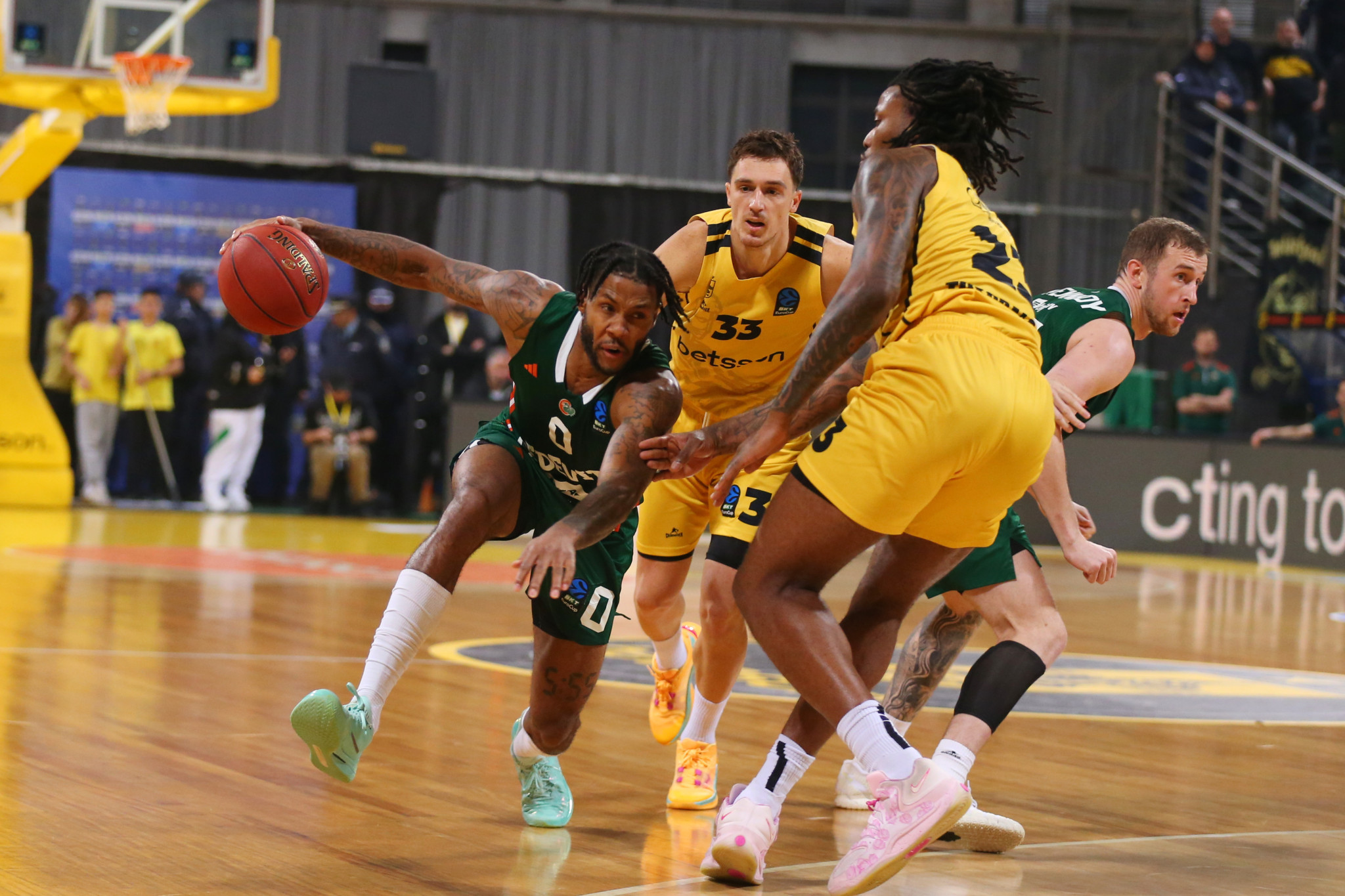 Φινάλε στο 2025 με... συντριβή για τον Άρη στο Αλεξάνδρειο