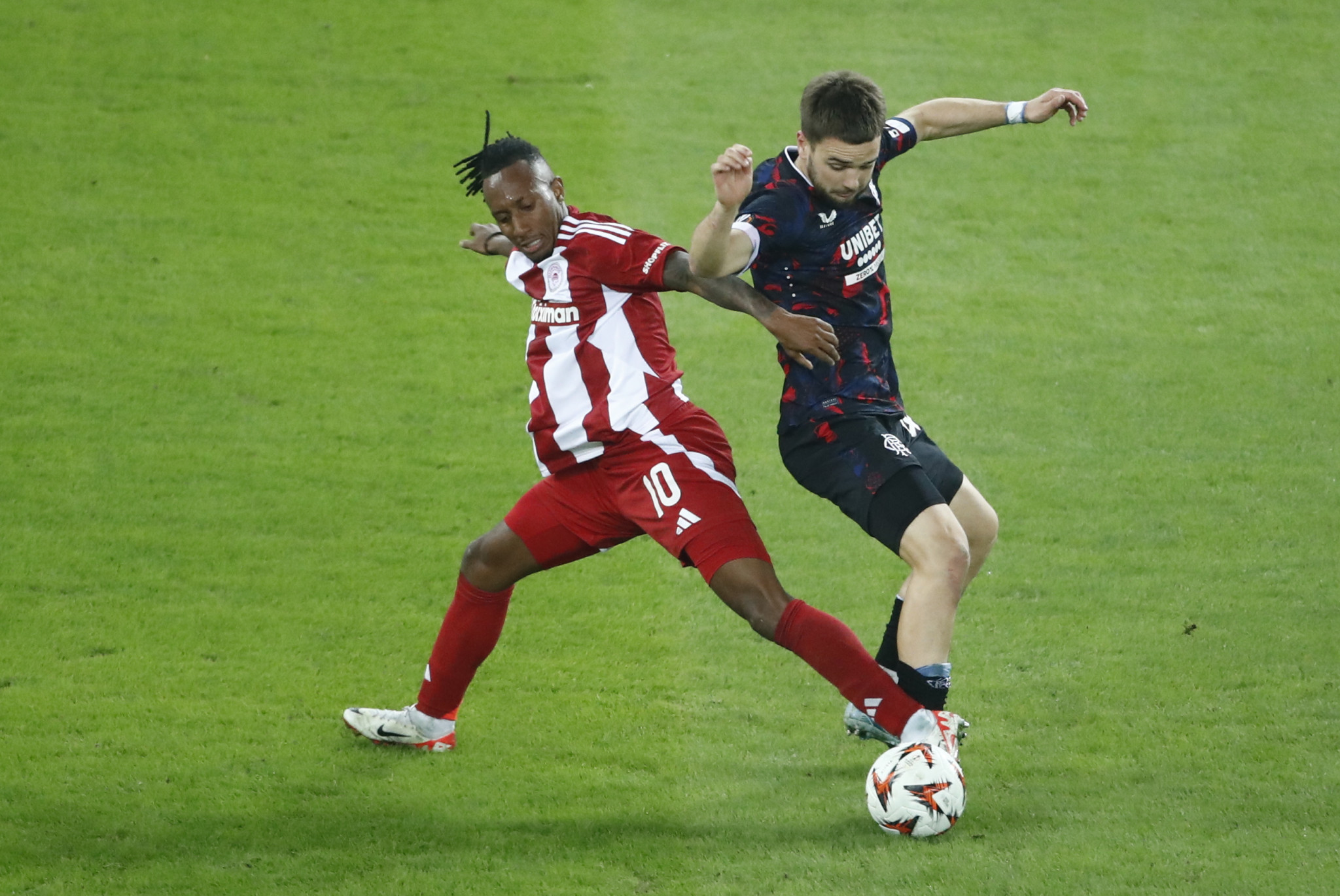 Η... επιστροφή της Ρέιντζερς απασχολεί τον Ολυμπιακό - Πως η Σκωτία επηρεάζει τους «ερυθρόλευκους»