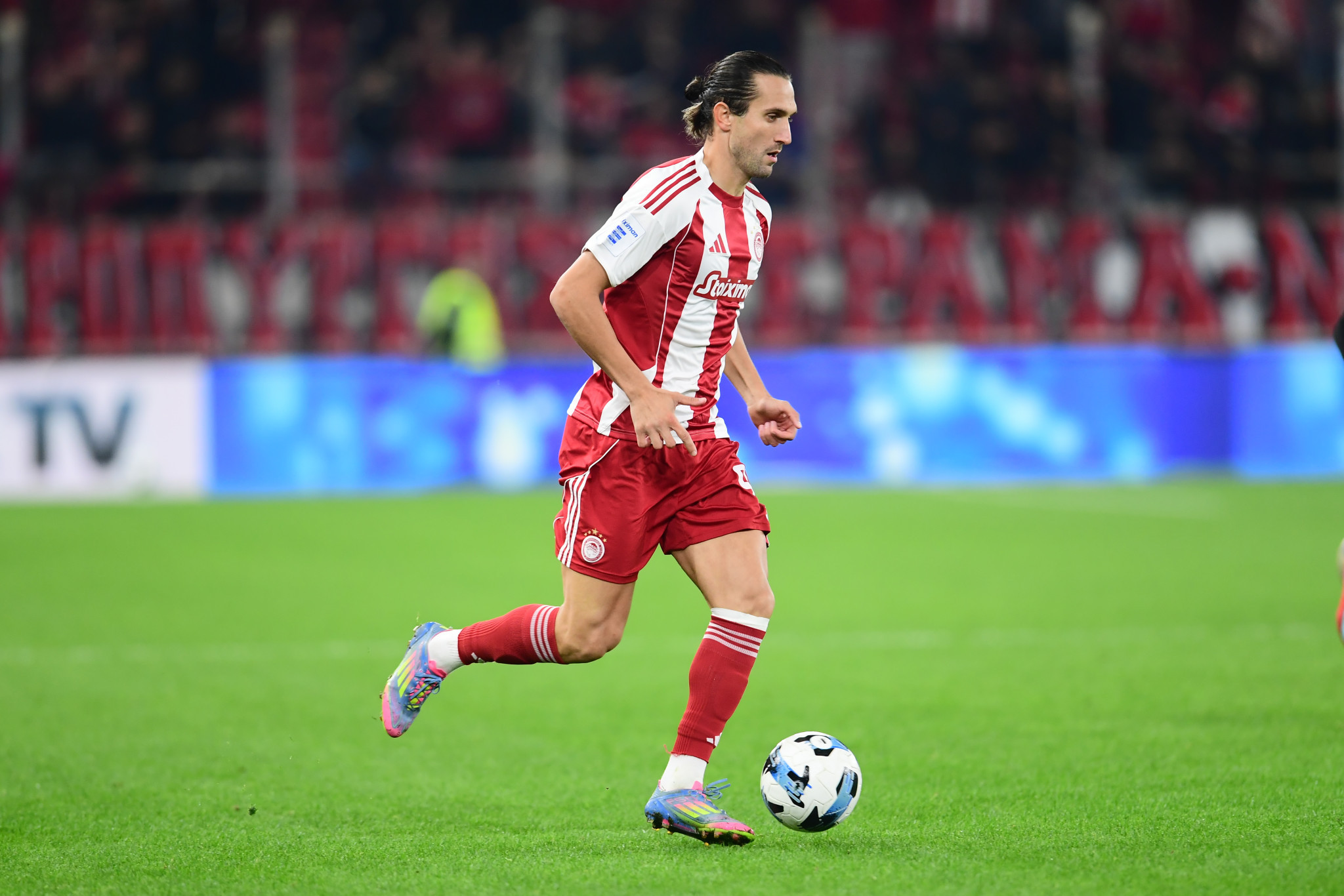 Αποθέωση Γιαζίτζι στην Τουρκία: «Ξεχωρίζει στο Κύπελλο με τον Ολυμπιακό»