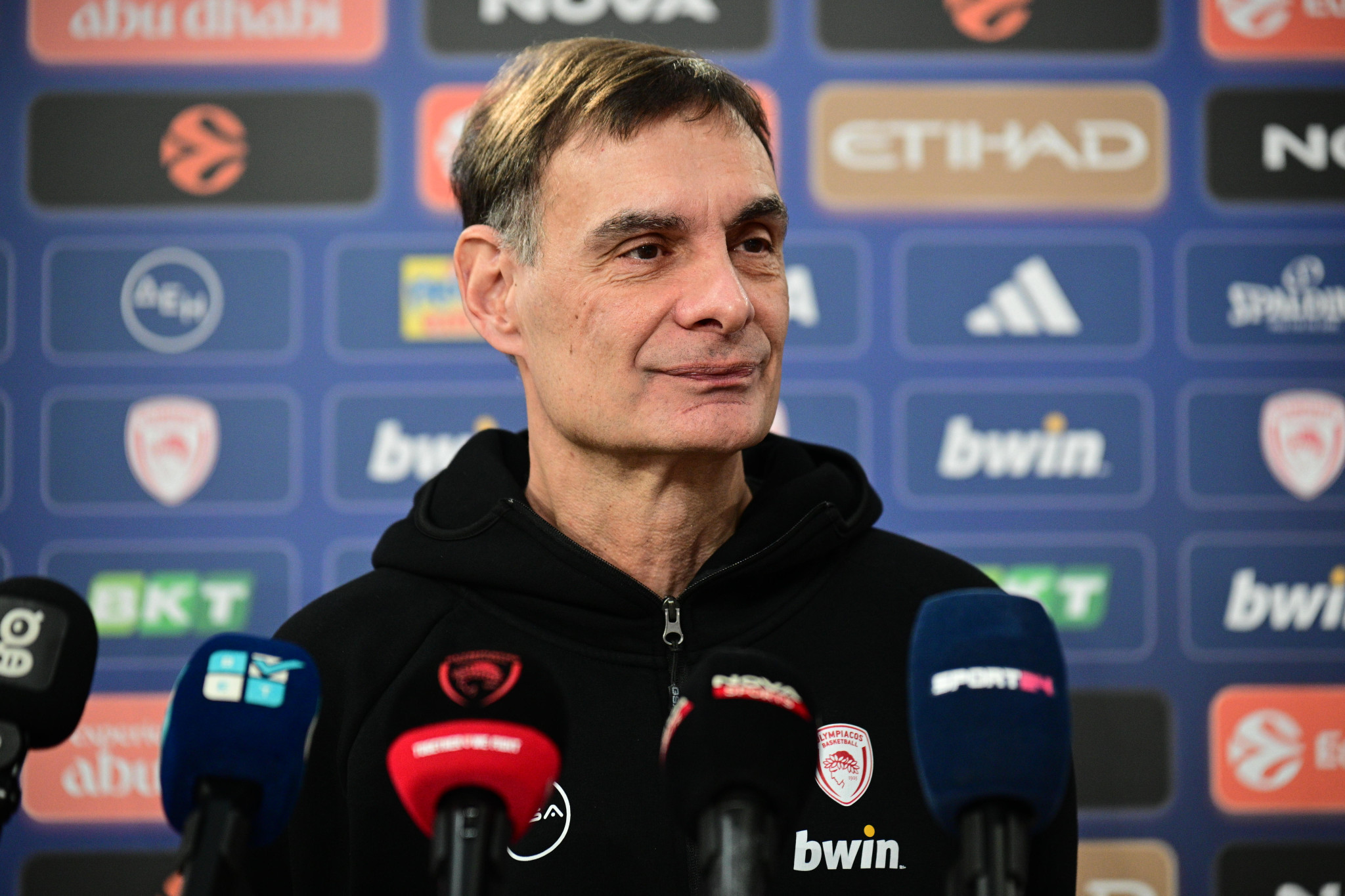 Μπαρτζώκας: «Όταν ήρθαμε στον Ολυμπιακό πριν χρόνια έμοιαζε μακρινό όνειρο να είναι τόσο καλές οι ομάδες»