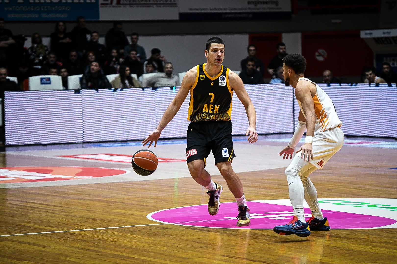 Η βαθμολογία της Stoiximan GBL μετά τις νίκες Μυκόνου, ΑΕΚ και Ηρακλή