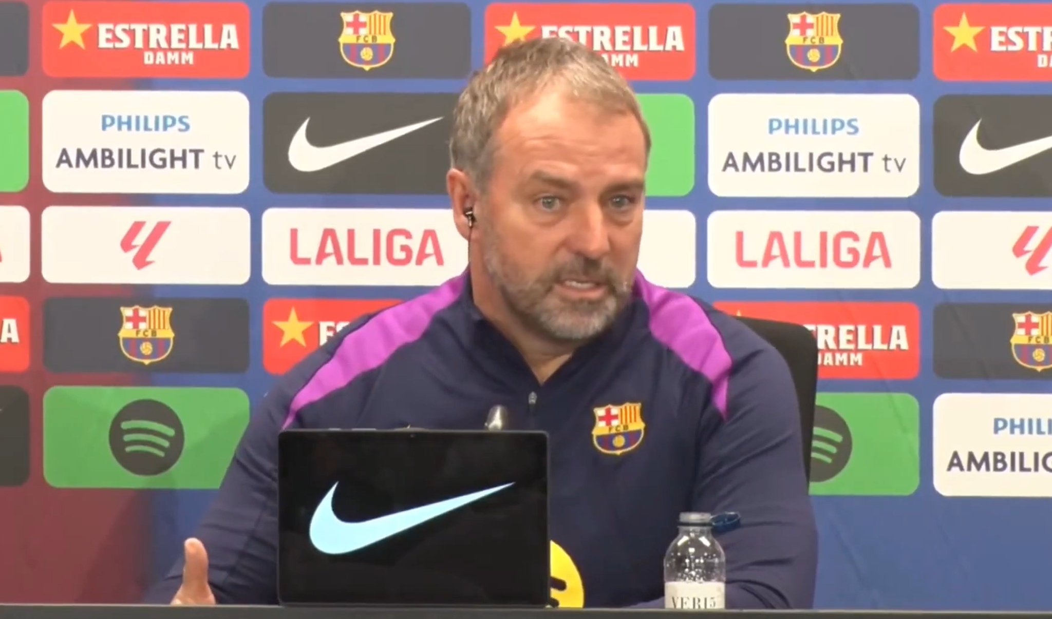 Τα έβαλε με τη FIFA ο Φλικ: «Είναι αστείο που ο Ραφίνια δεν ήταν στην καλύτερη ενδεκάδα»