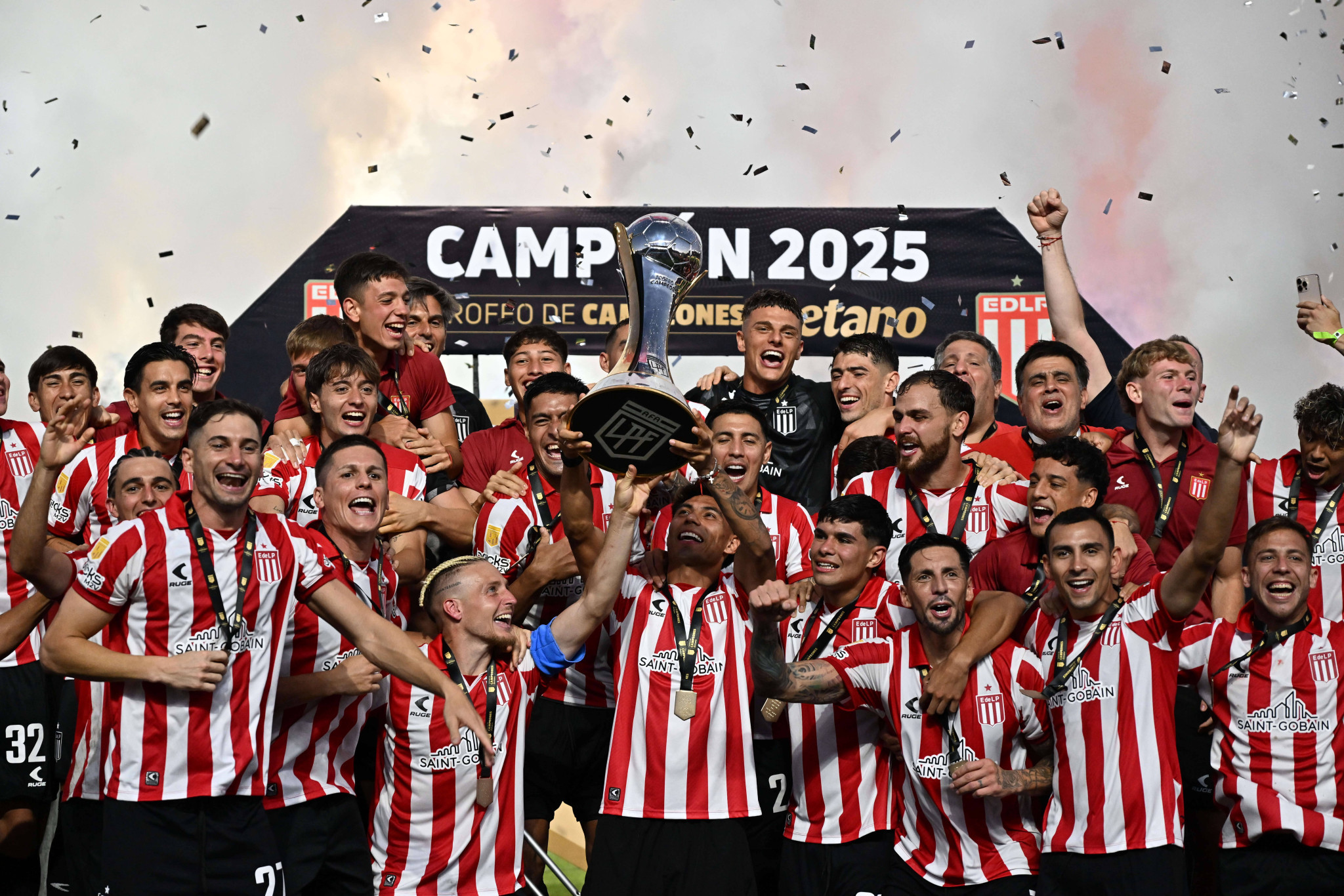 Υπερπρωταθλήτρια Αργεντινής με μυθική ανατροπάρα η αλύγιστη Εστουδιάντες!