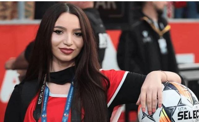 Σοκάρει ο θάνατος 27χρονης δημοσιογράφου - Πήδηξε από τον 7ο όροφο μετά από ένα αινιγματικό τελευταίο μήνυμα