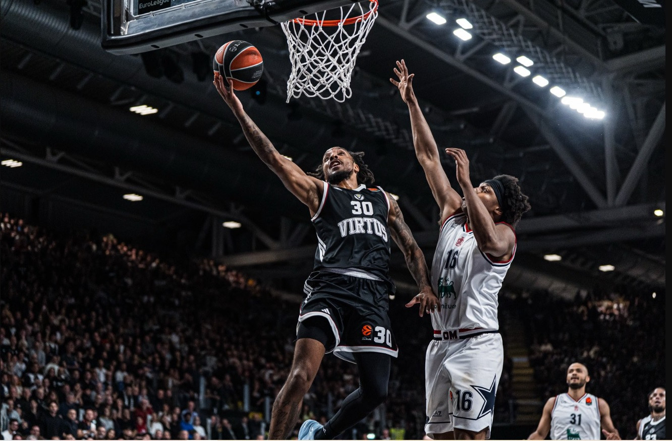 Καταιγιστική Βίρτους, διέλυσε την Αρμάνι στον ιταλικό «εμφύλιο»