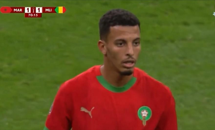 «Πάγωσε» ο Ουναΐ όταν κατάλαβε πως ο προπονητής του τον βγάζει αλλαγή (video)