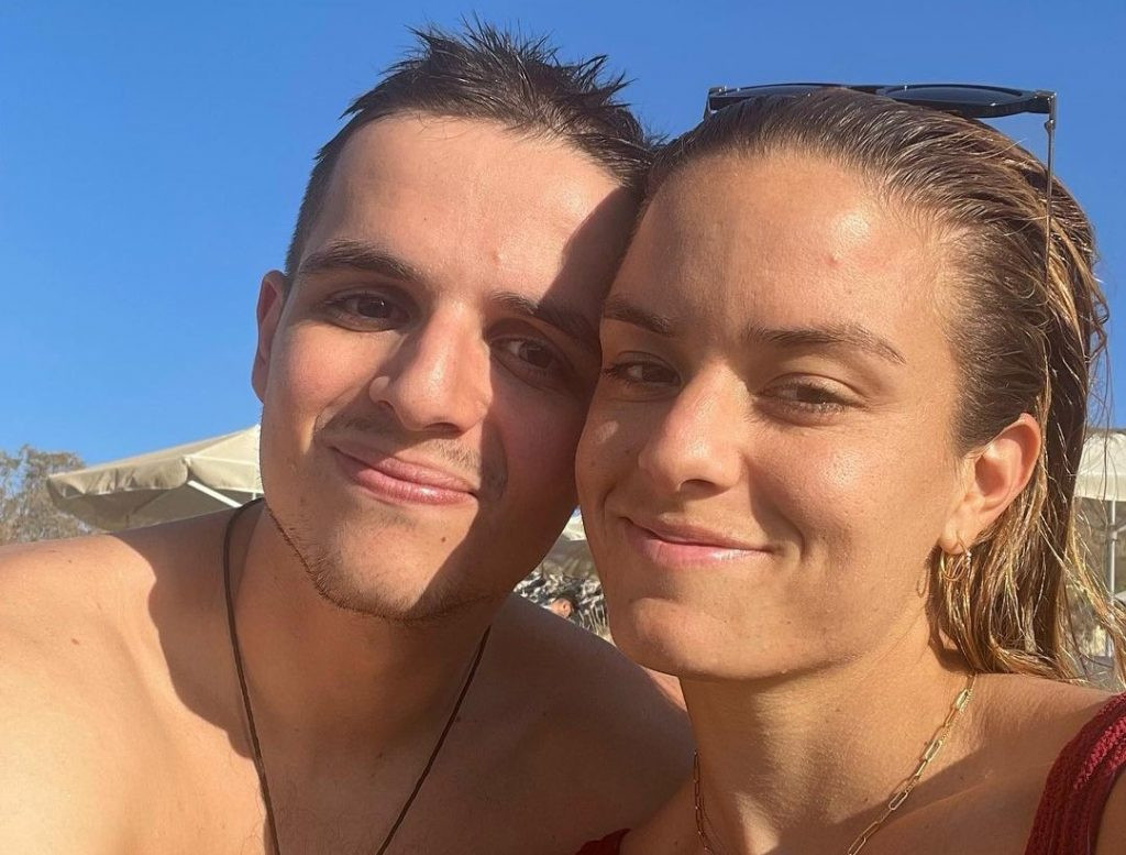 Το βίντεο που «πρόδωσε» το δαχτυλίδι που χάρισε ο Κωνσταντίνος Μητσοτάκης στη Μαρία Σάκκαρη