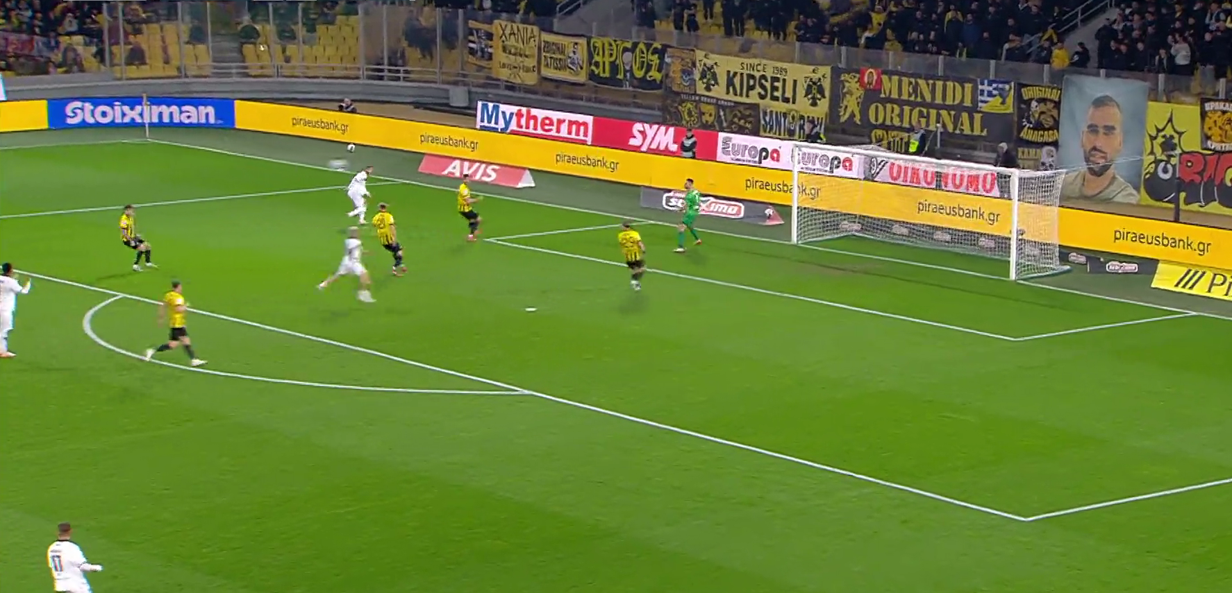 «Φαρμακερή» αντεπίθεση του ΟΦΗ και δοκάρι του Σενγκέλια (video)