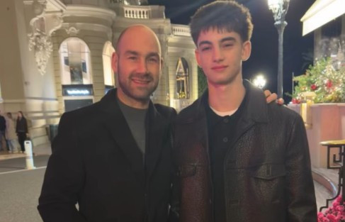 Ο γιος του Σπανούλη έγινε 16 και είναι ήδη ψηλότερος από τον πατέρα του - Η ανάρτηση από το Μονακό