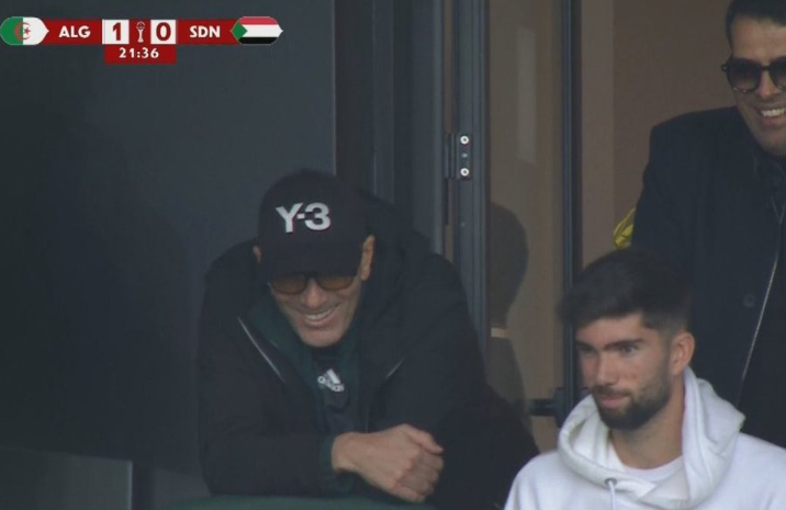 Περήφανος πατέρας: Ο Ζιντάν παρακολουθεί το Αλγερία - Σουδάν επειδή αγωνίζεται ο γιος του