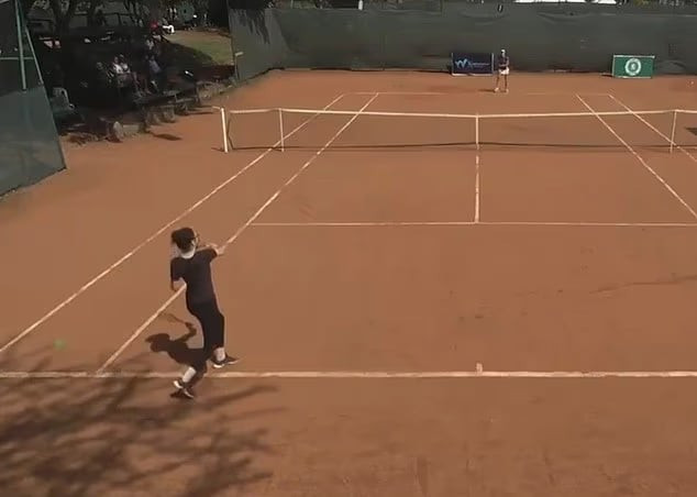 Ποια είναι η παίκτρια που προκάλεσε σάλο - Δεν ήξερε να σερβίρει, δεν γνώριζε τους κανόνες του τένις