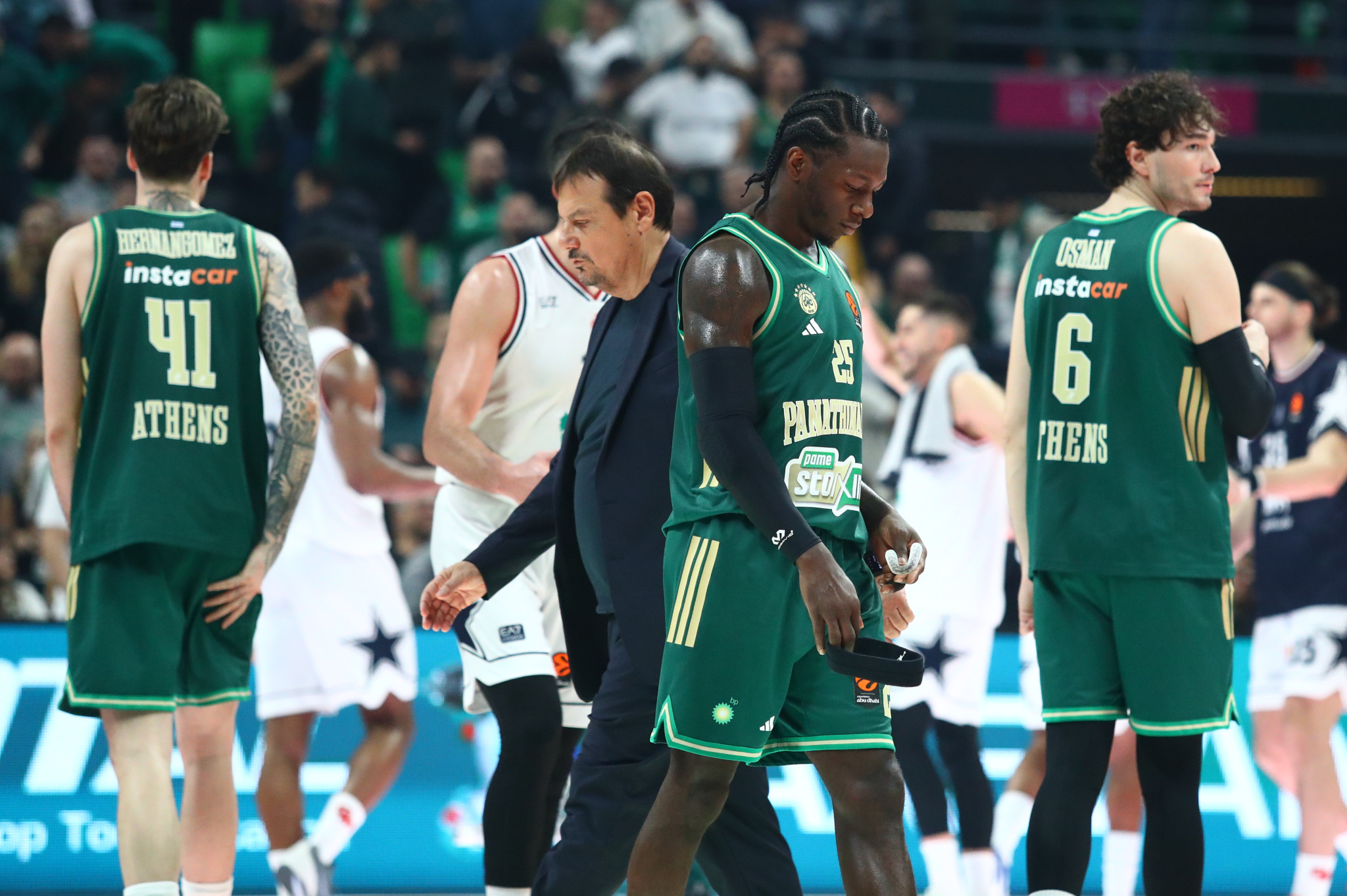 Υποτονικός, ευάλωτος και ηττημένος ο Παναθηναϊκός, η Μιλάνο έκανε ό,τι ήθελε στο «Τ-Center»