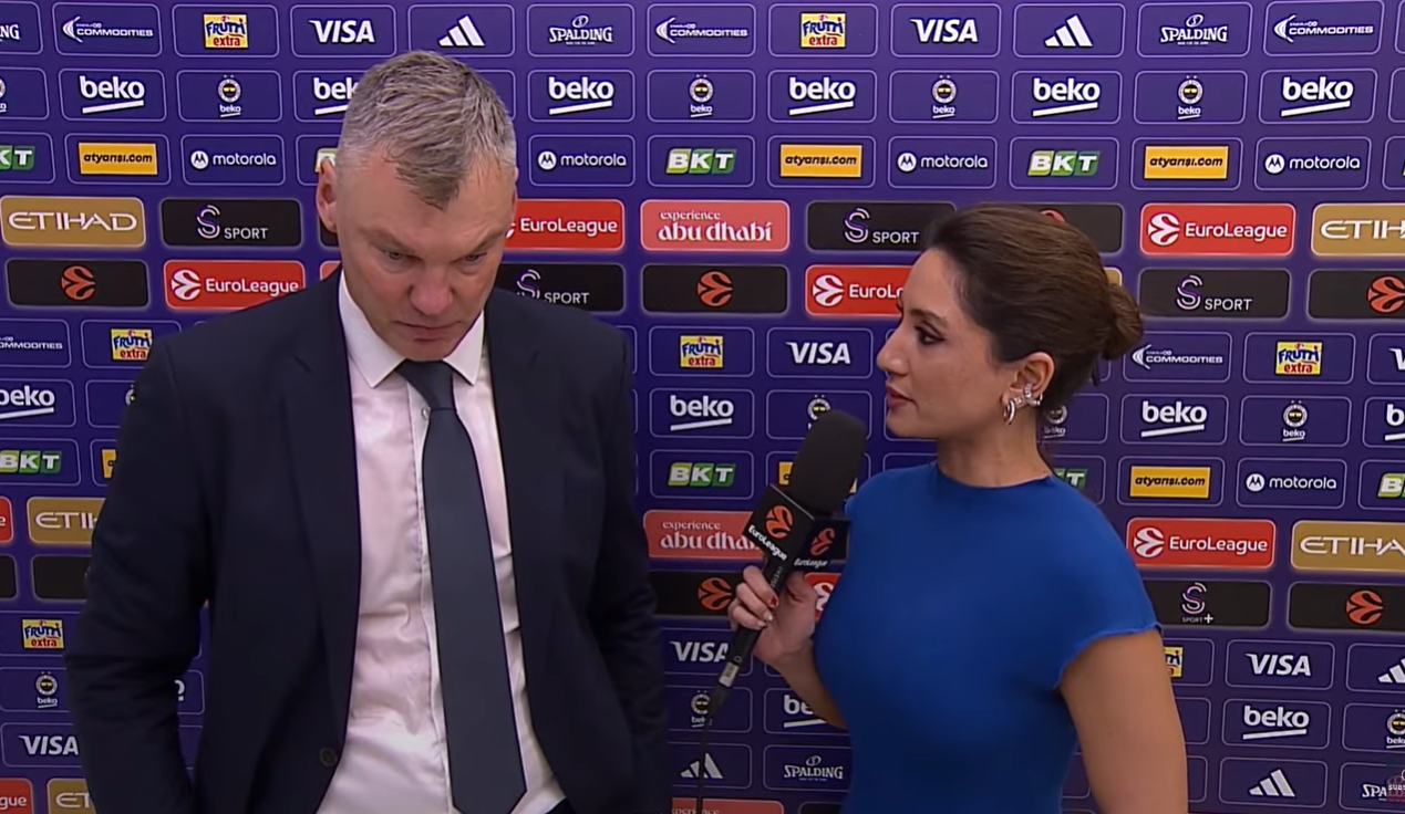 Ζήτησε συγγνώμη η Τουρκάλα δημοσιογράφος Ντενίζ Ακσόι για την ερώτηση προς τον Σάρας