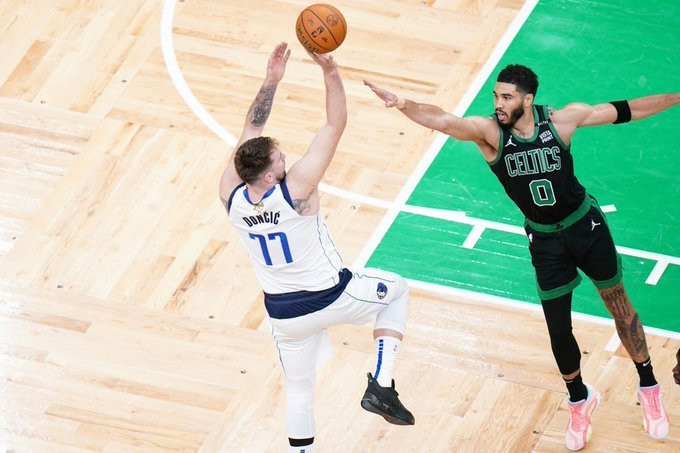 Ρεπόρτερ του «ESPN» προβλέπει τον τελικό του ΝΒΑ με τον πιο αδιανόητο τρόπο
