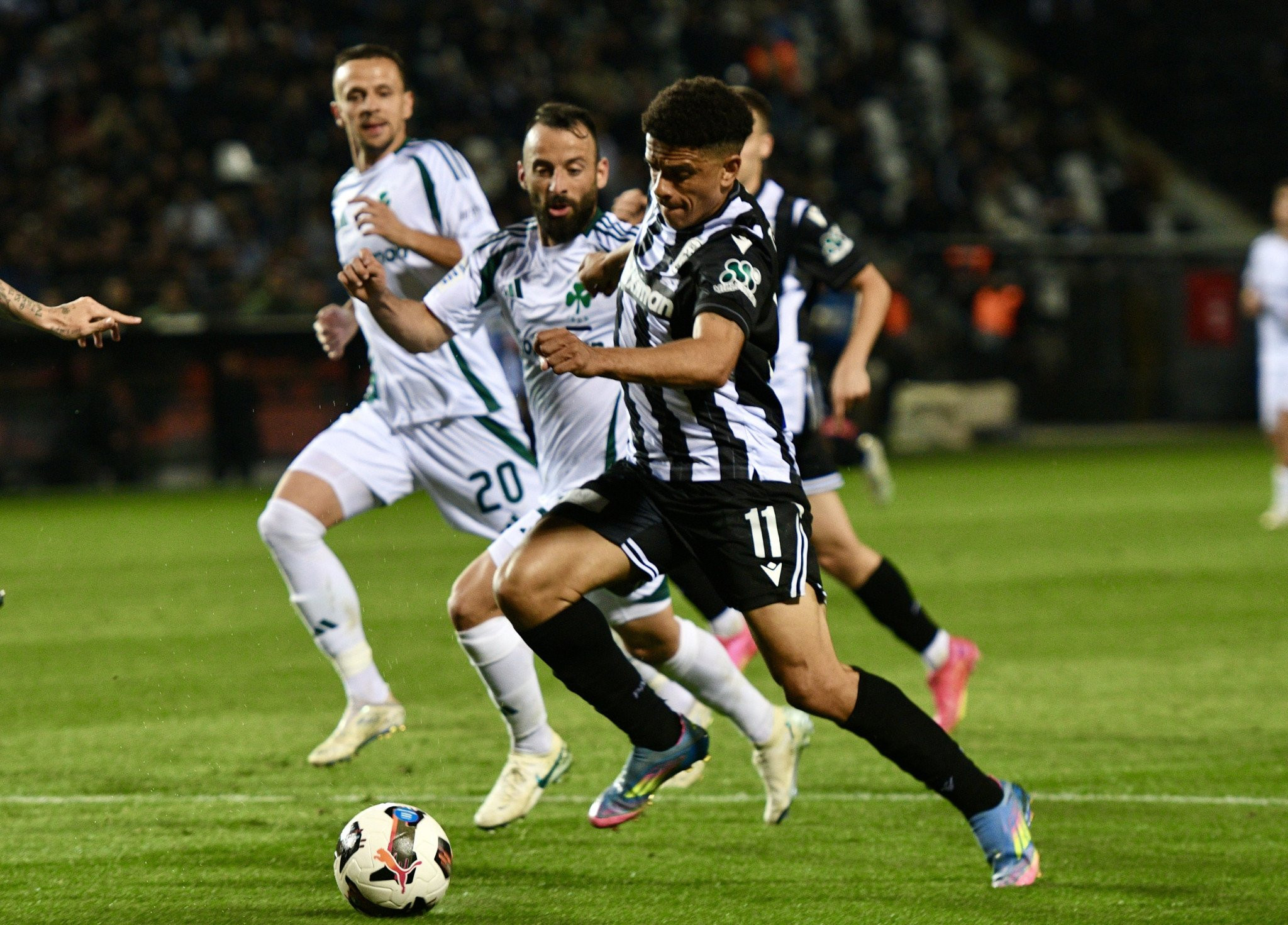 Το πρόγραμμα των δύο τελευταίων αγωνιστικών για Παναθηναϊκό, ΠΑΟΚ και ΑΕΚ