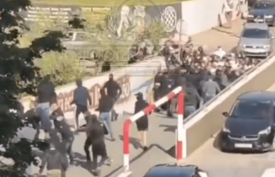 Άγριο ραντεβού θανάτου - 200 οπαδοί της Χάιντουκ έπαιξαν ξύλο με 80 της Ντιναμό Ζάγκρεμπ (video)