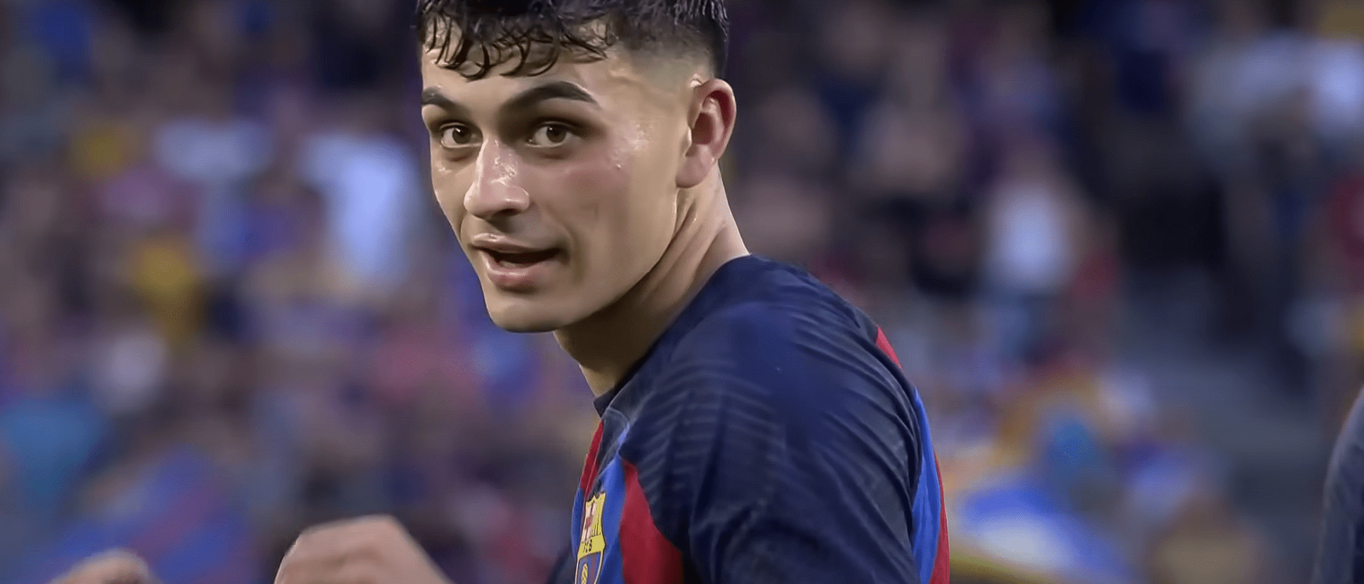 «Έβγαλε» το καπέλο στον Πέδρι ο Κρόος: «Είναι ο κορυφαίος στη θέση του»