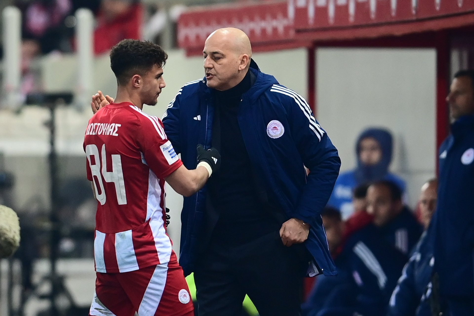 Αποθέωση για τα νεαρά αστέρια του Ολυμπιακού από τον Κοβάσεβιτς