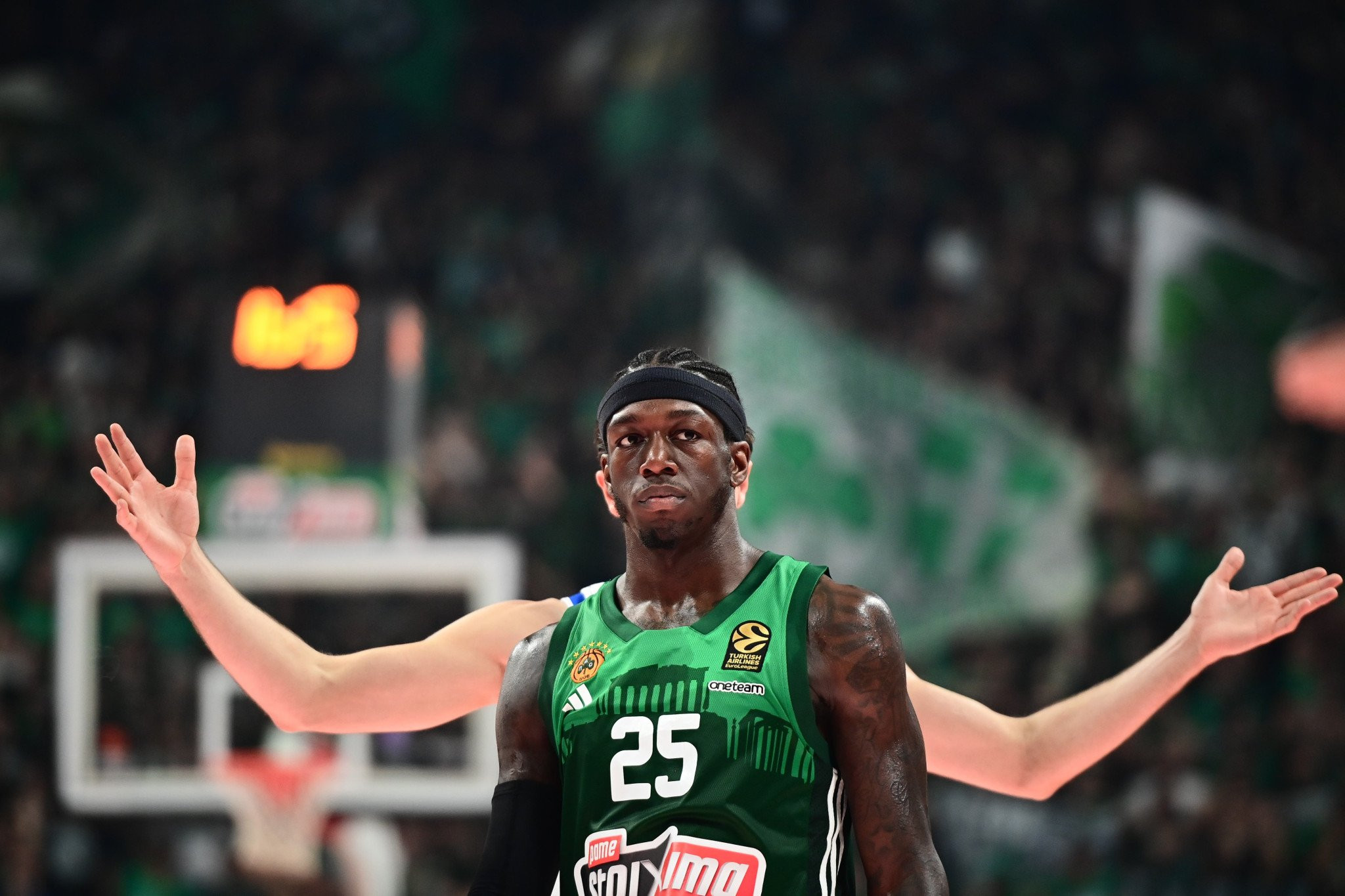 Η μοναδικότητα της φανέλας του Παναθηναϊκού για το Final Four και η όμοια κατάσταση με το χορηγό