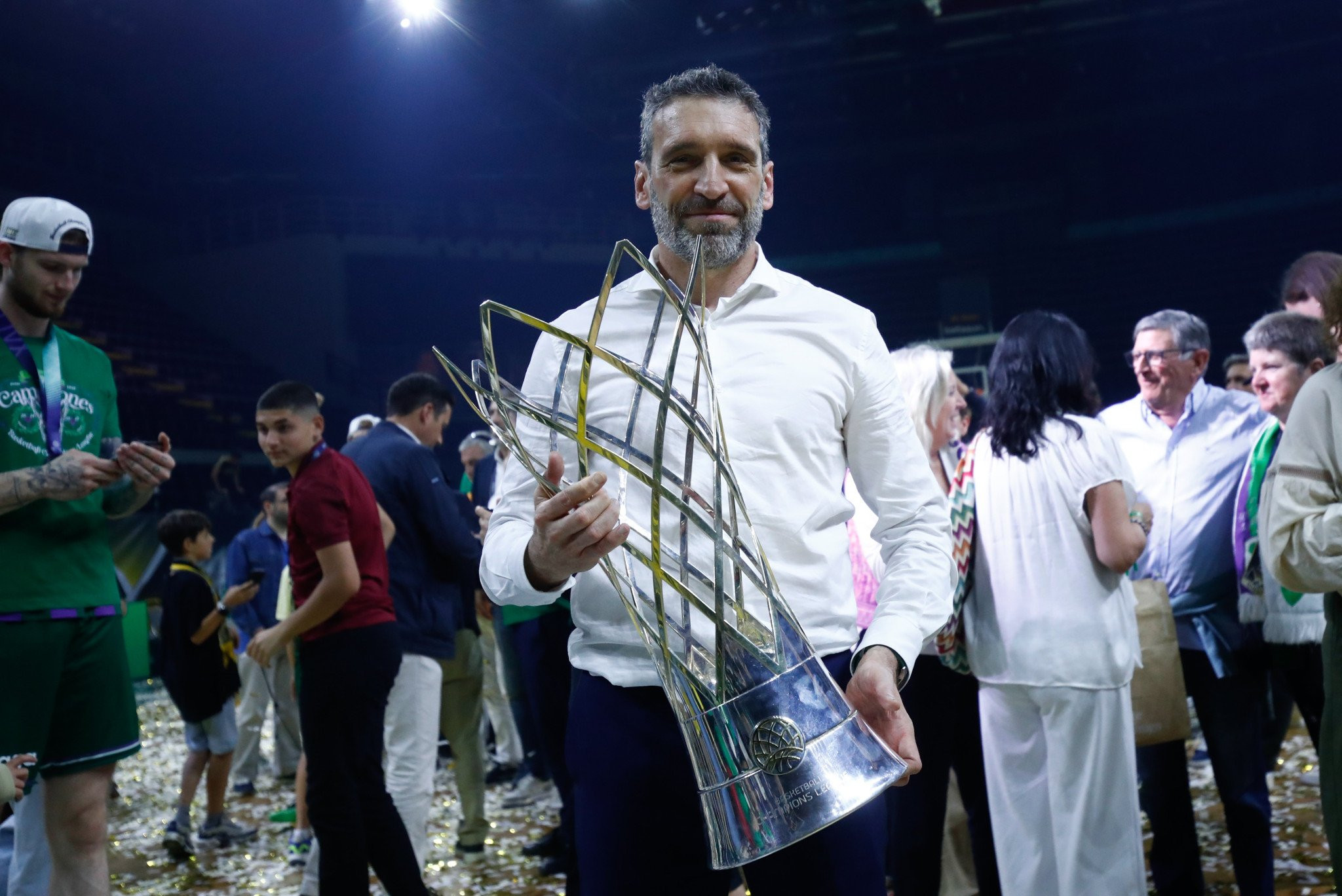 Ναβάρο: «Η Μάλαγα έχει αλλάξει τις ζωές μας για πάντα, είμαστε πολύ χαρούμενοι»
