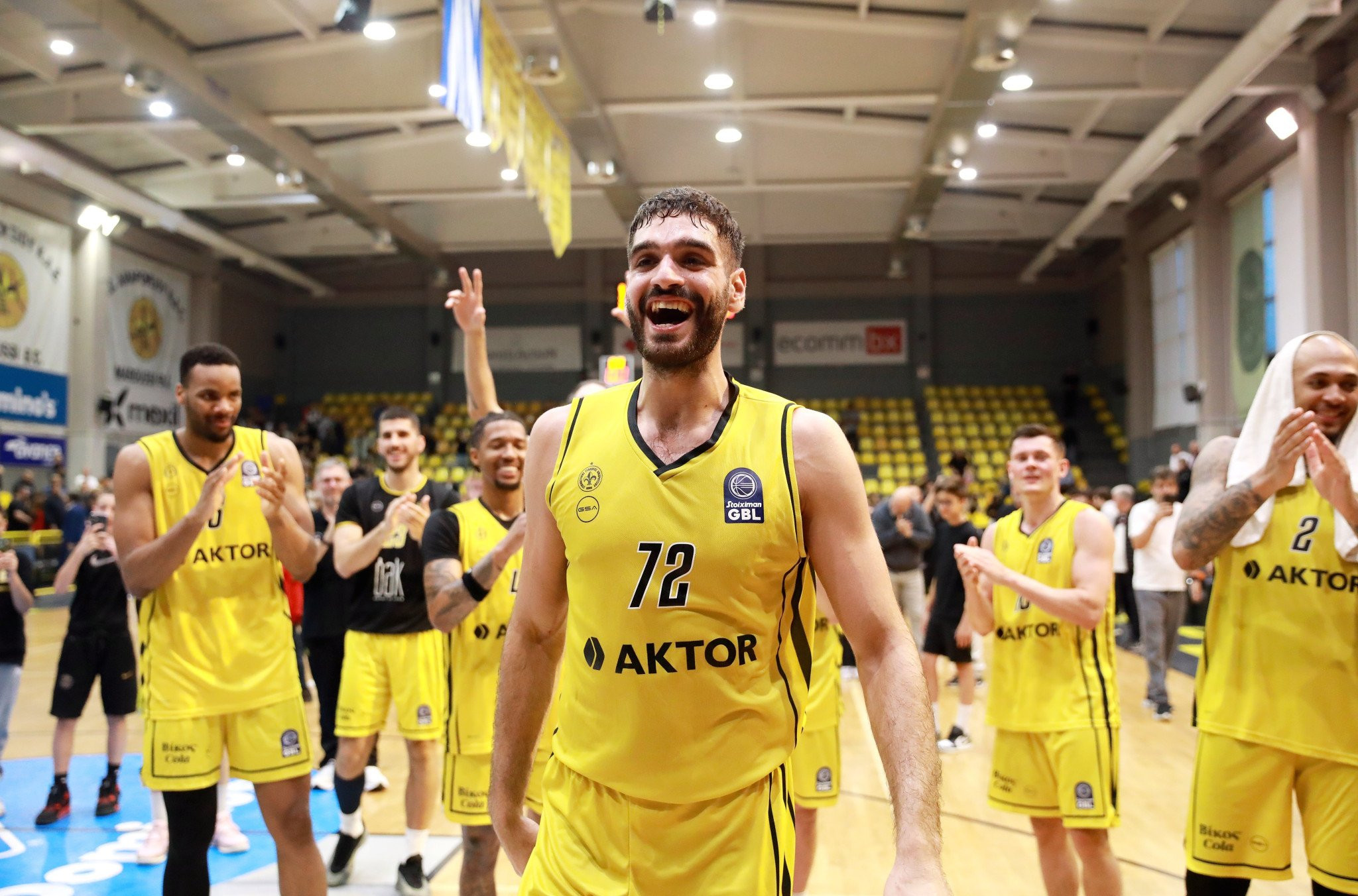 Το αμερικάνικο όνειρο του Μαντζούκα - Θα συνεχίσει στο NCAA