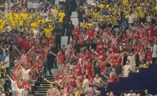 «Takeover» των φίλων του Ολυμπιακού στον τελικό της Euroleague (video)