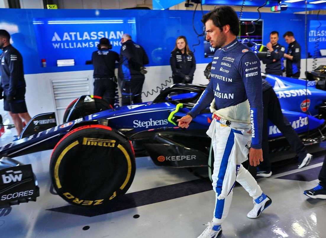 Ο Κάρλος Σάινθ αποκάλυψε σε ποια ομάδα θα ήθελε να δει τον γιο του