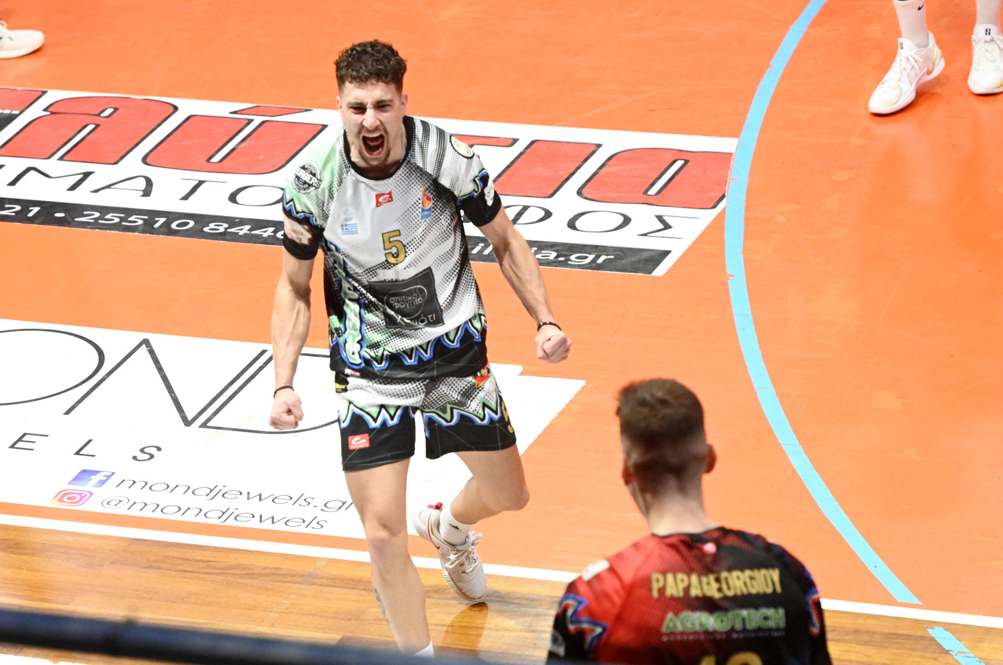 Σημαντική ενίσχυση για τον ΟΦΗ με τον Συναδινό