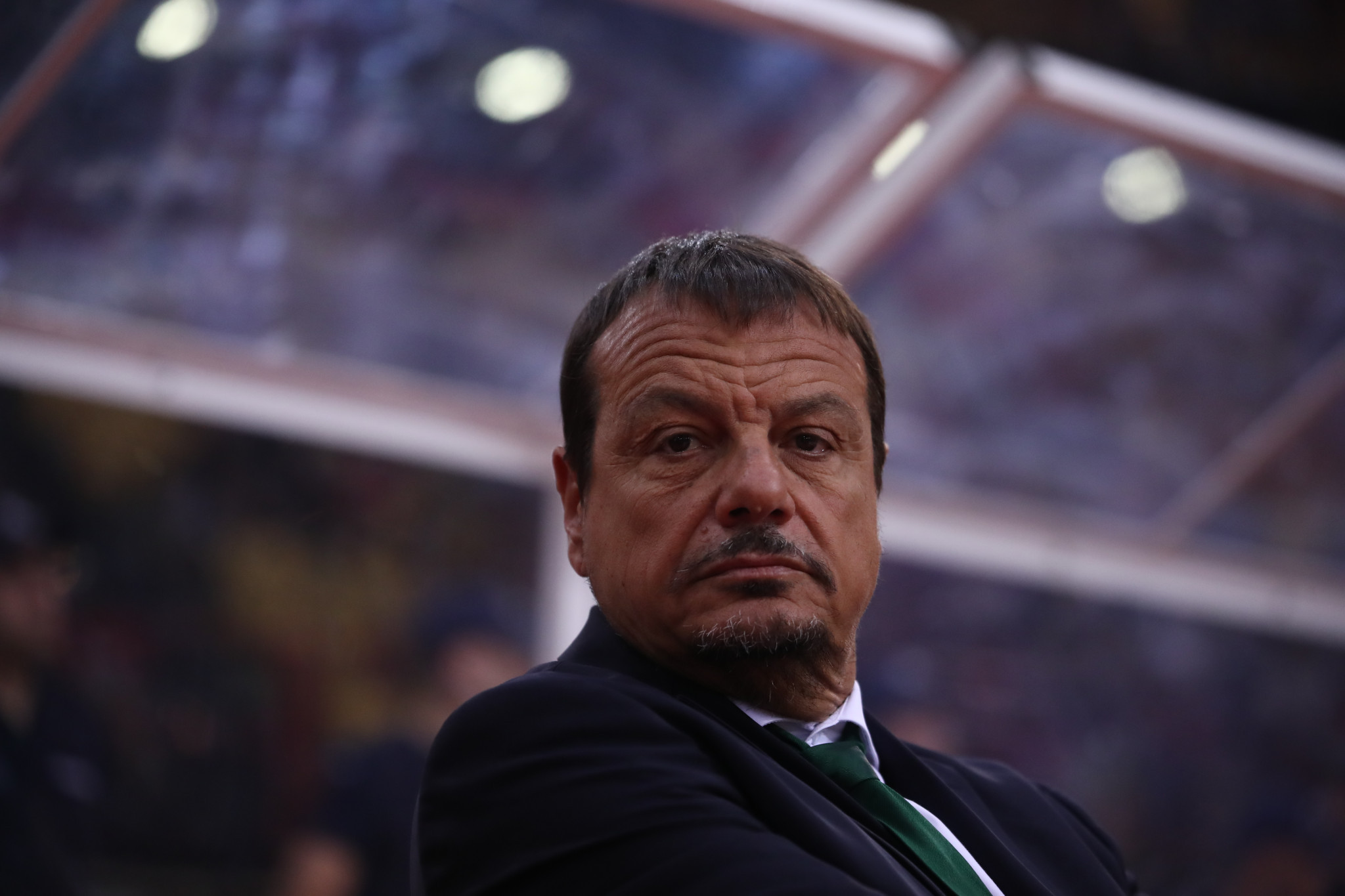 Η απάντηση Αταμάν στον Ολυμπιακό: «Μην αποκαλείτε “ζούγκλα” το ΟΑΚΑ, είμαι περήφανος για τον κόσμο μας» Η απάντηση Αταμάν στον Ολυμπιακό: «Μην αποκαλείτε “ζούγκλα” το ΟΑΚΑ, είμαι περήφανος για τον κόσμο μας»