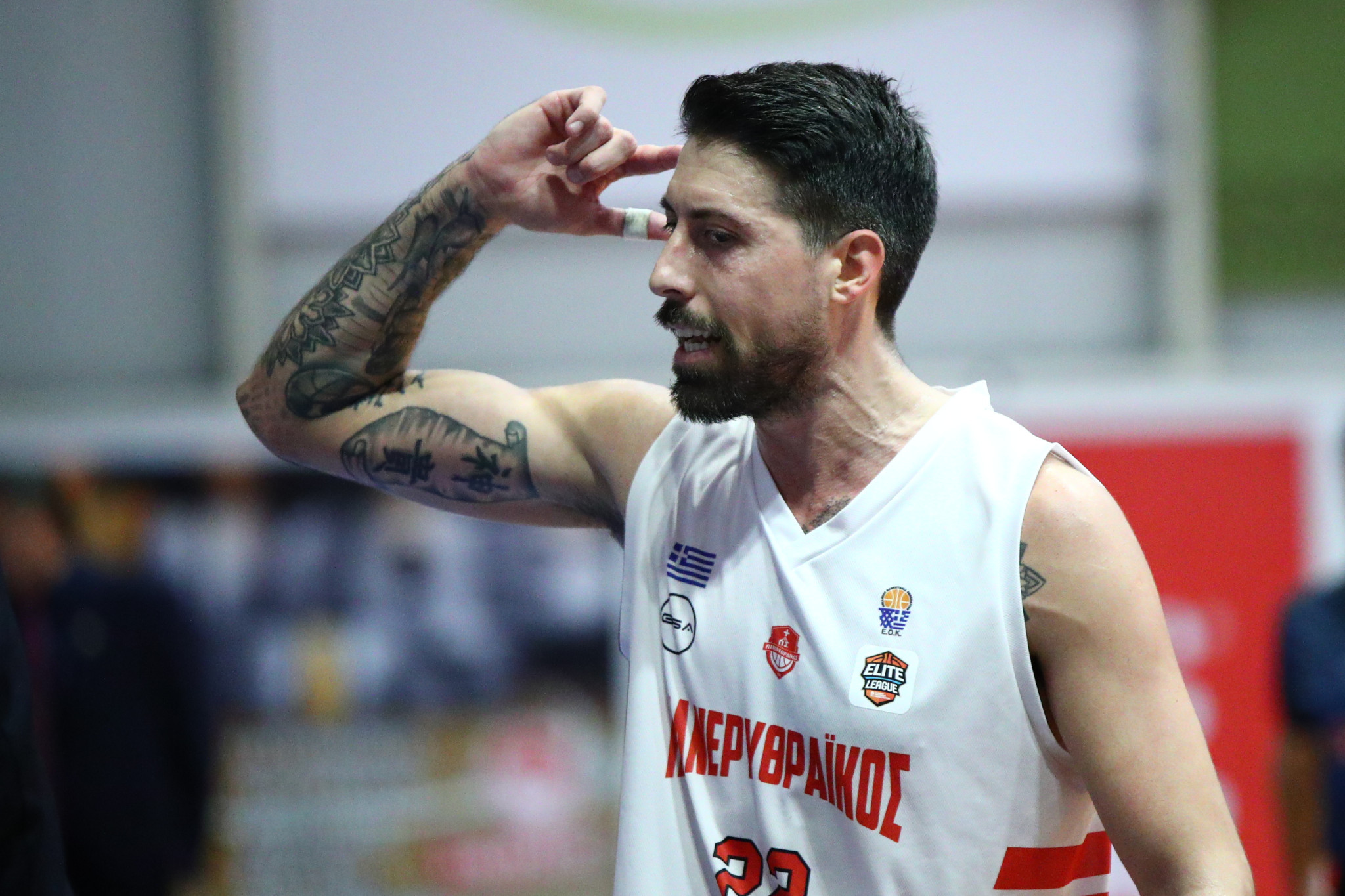 Αποσύρθηκε ο Γιάννης Αθηναίου: «Ήρθε η στιγμή να πω το πιο δύσκολο αντίo»