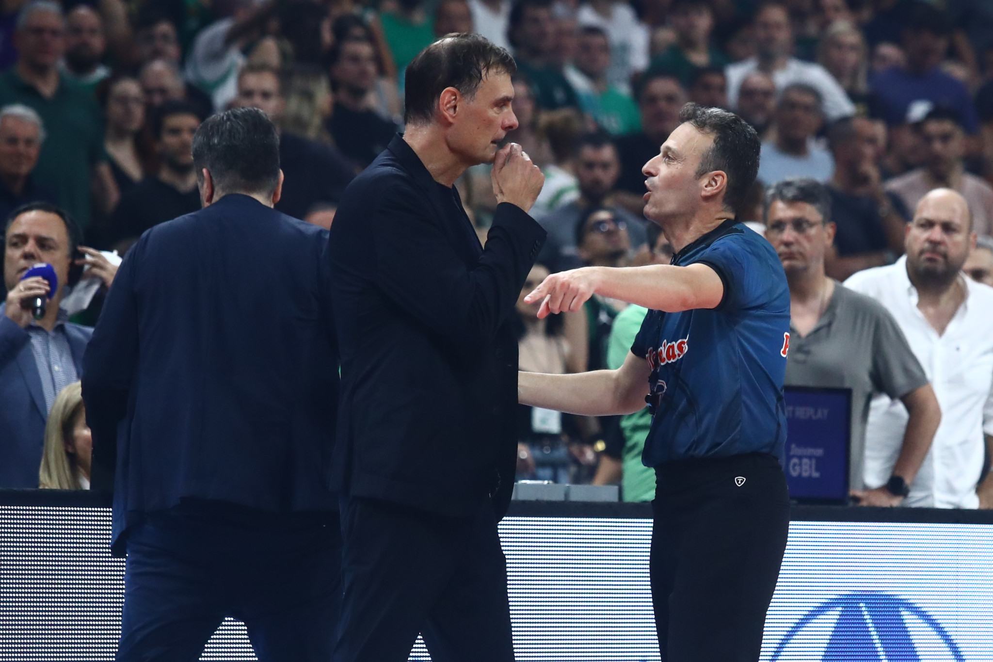 Γιαννακόπουλος: «Ο Μπαρτζώκας είπε στη κόρη μου "άσε μας από δω κοριτσάκι μου"»