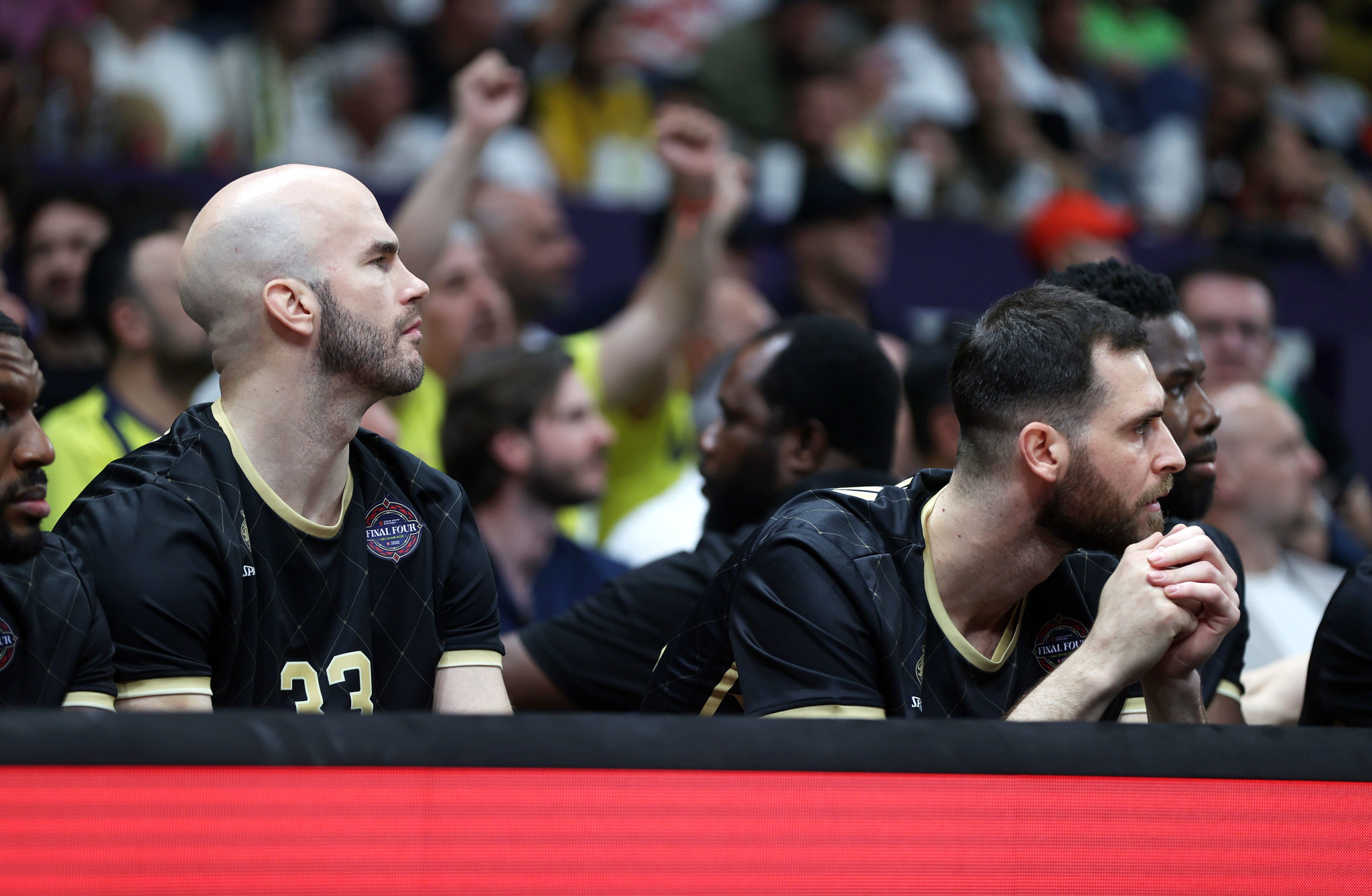 Στα... τάρταρα η Μονακό με σκορ 1-13 στα πρώτα πέντε λεπτά παιχνιδιού κόντρα στην Παρί Στα... τάρταρα η Μονακό με σκορ 1-13 στα πρώτα πέντε λεπτά παιχνιδιού κόντρα στην Παρί