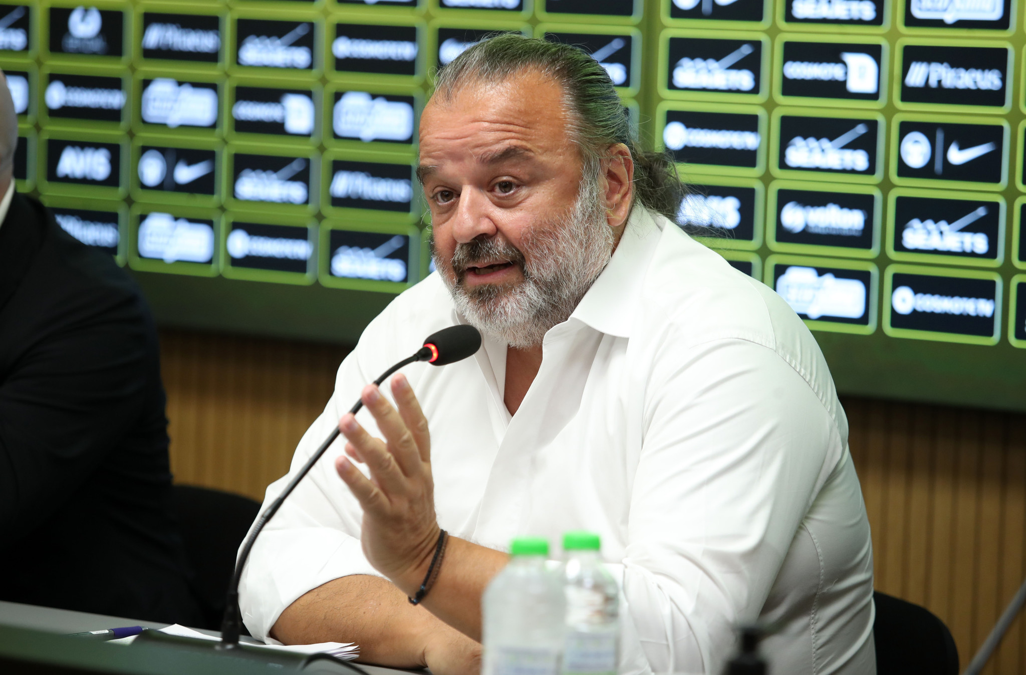Η θέση της ΑΕΚ για όσα συνέβησαν στην ζωντανή μετάδοση της παρουσίασης Νίκολιτς