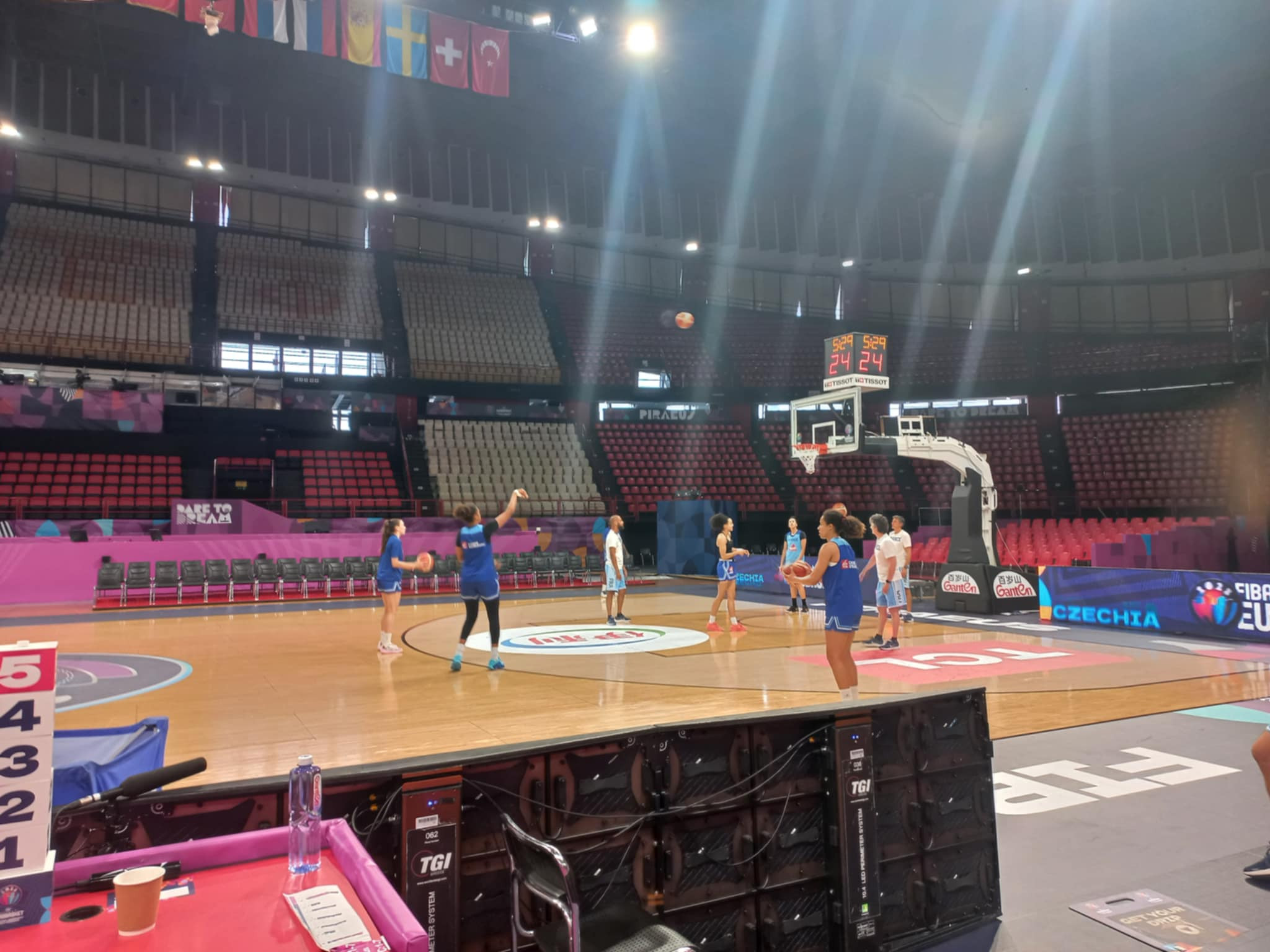 Η Γαλλία πάτησε παρκέ στο ΣΕΦ με στόχο το χρυσό στο EuroBasket Γυναικών