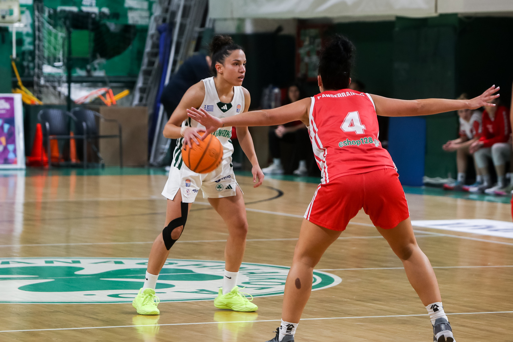 Στον Αθηναϊκό η Καρακασίδου