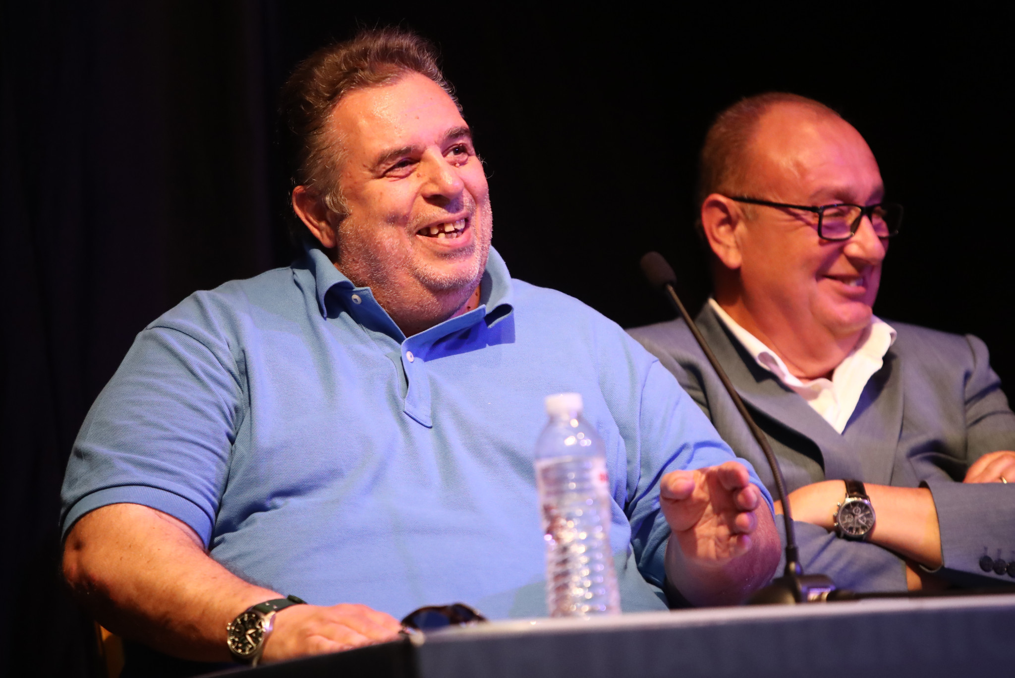 Οι πρόεδροι του Πανιωνίου στο Athletiko: «Δεν μπορούν να υπάρχουν δύο μέτρα και δύο σταθμά στο ελληνικό μπάσκετ» Οι πρόεδροι του Πανιωνίου στο Athletiko: «Δεν μπορούν να υπάρχουν δύο μέτρα και δύο σταθμά στο ελληνικό μπάσκετ»