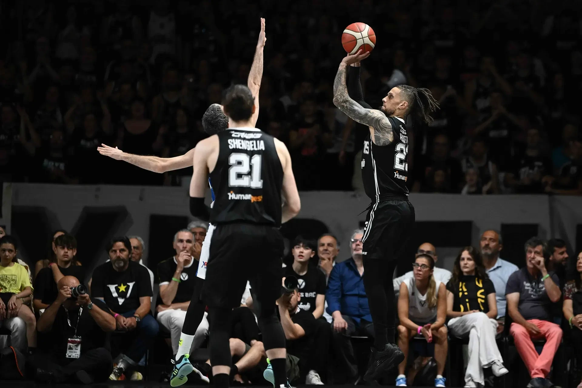 Βήμα... τίτλου για την Βίρτους Μπολόνια, έκανε το 2-0 στους τελικούς