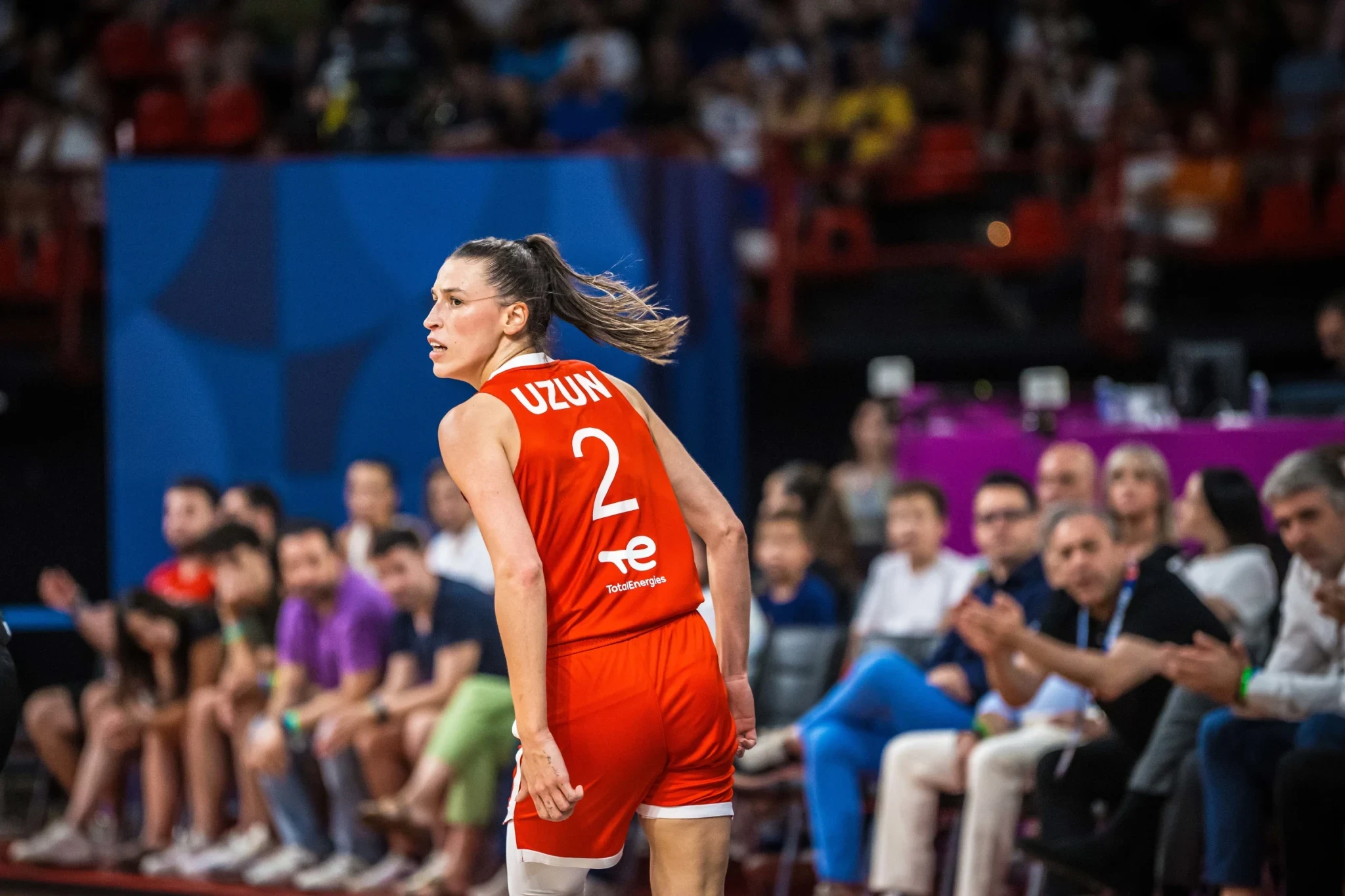 Η Σεβγκί Ουζούν στο Athletiko: «Ήταν πολύ διασκεδαστική η ατμόσφαιρα στο ΣΕΦ, θα πάμε μέχρι τέλους»