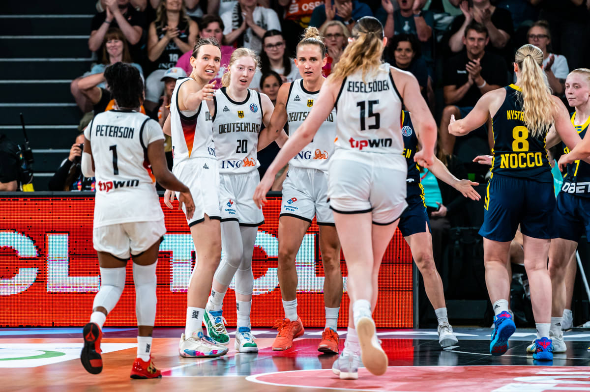 Η Γερμανία κέρδισε με άνεση τη Σουηδία - Σε απόλυτη ισορροπία ο όμιλος