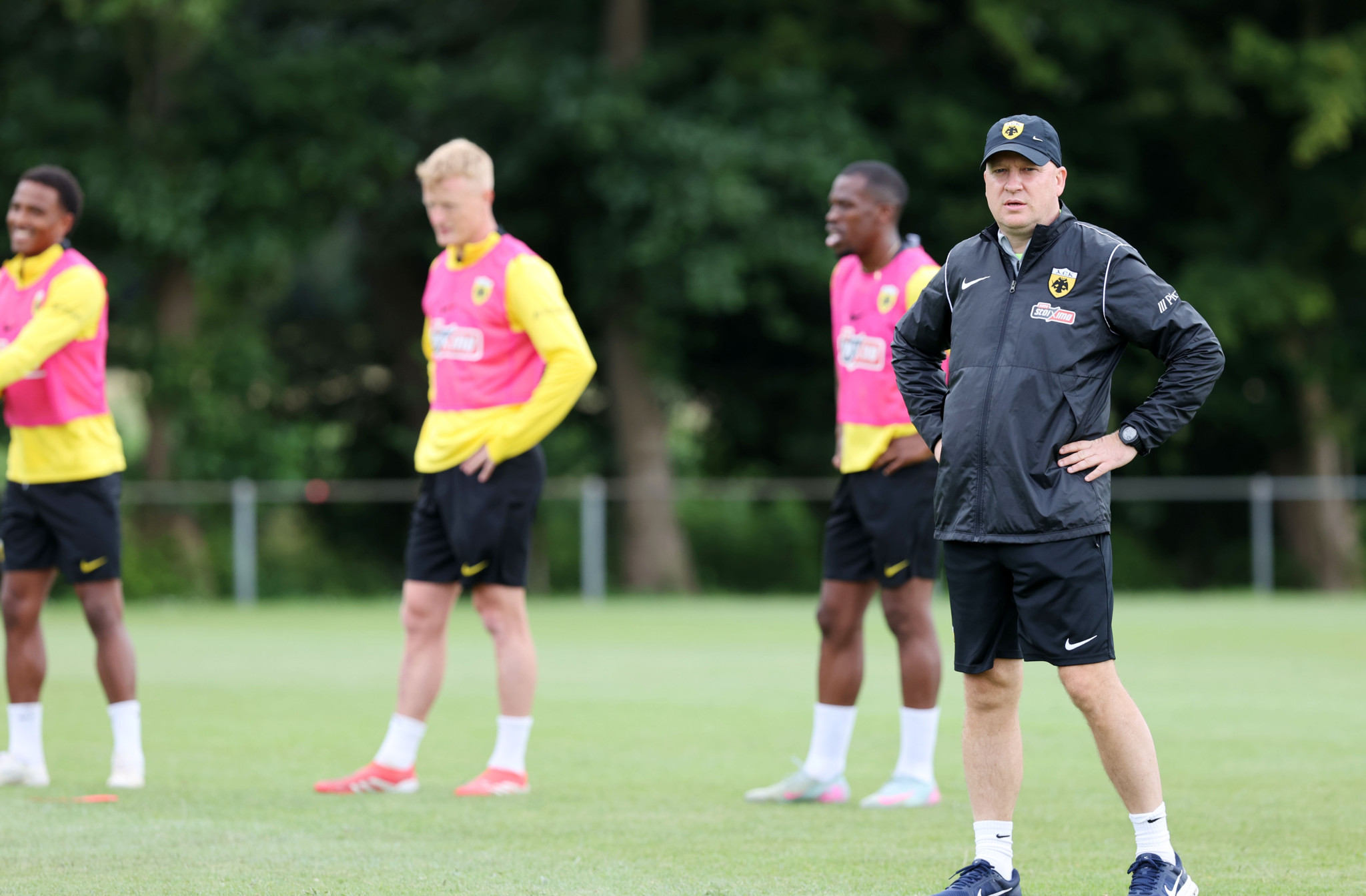 Δοκιμή με 11άδα για το 4-4-2 με ρόμβο του Νίκολιτς Δοκιμή με 11άδα για το 4-4-2 με ρόμβο του Νίκολιτς