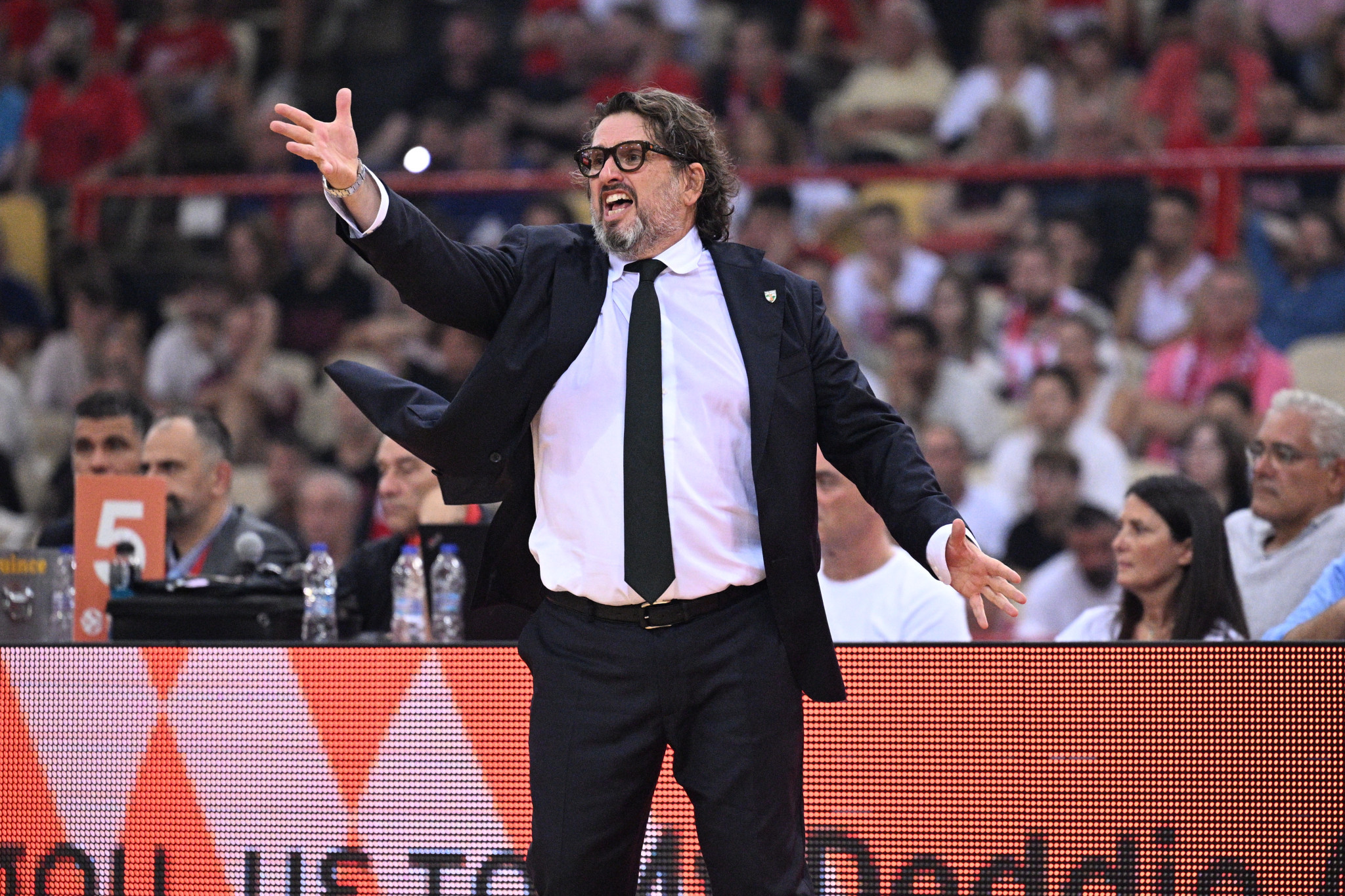 «Τελειώνει ο Τρινκιέρι από την Ζαλγκίρις»