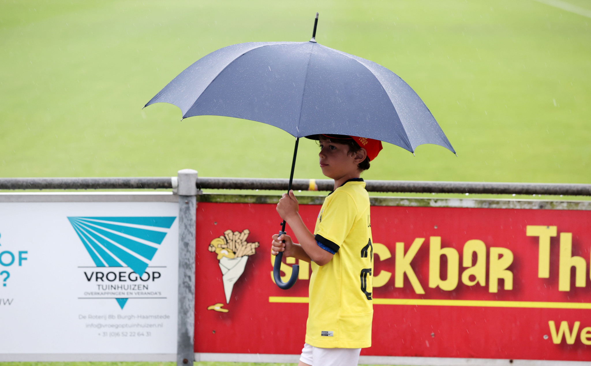 Καταρρακτώδης βροχή πριν το φιλικό της ΑΕΚ (video) Καταρρακτώδης βροχή πριν το φιλικό της ΑΕΚ (video)