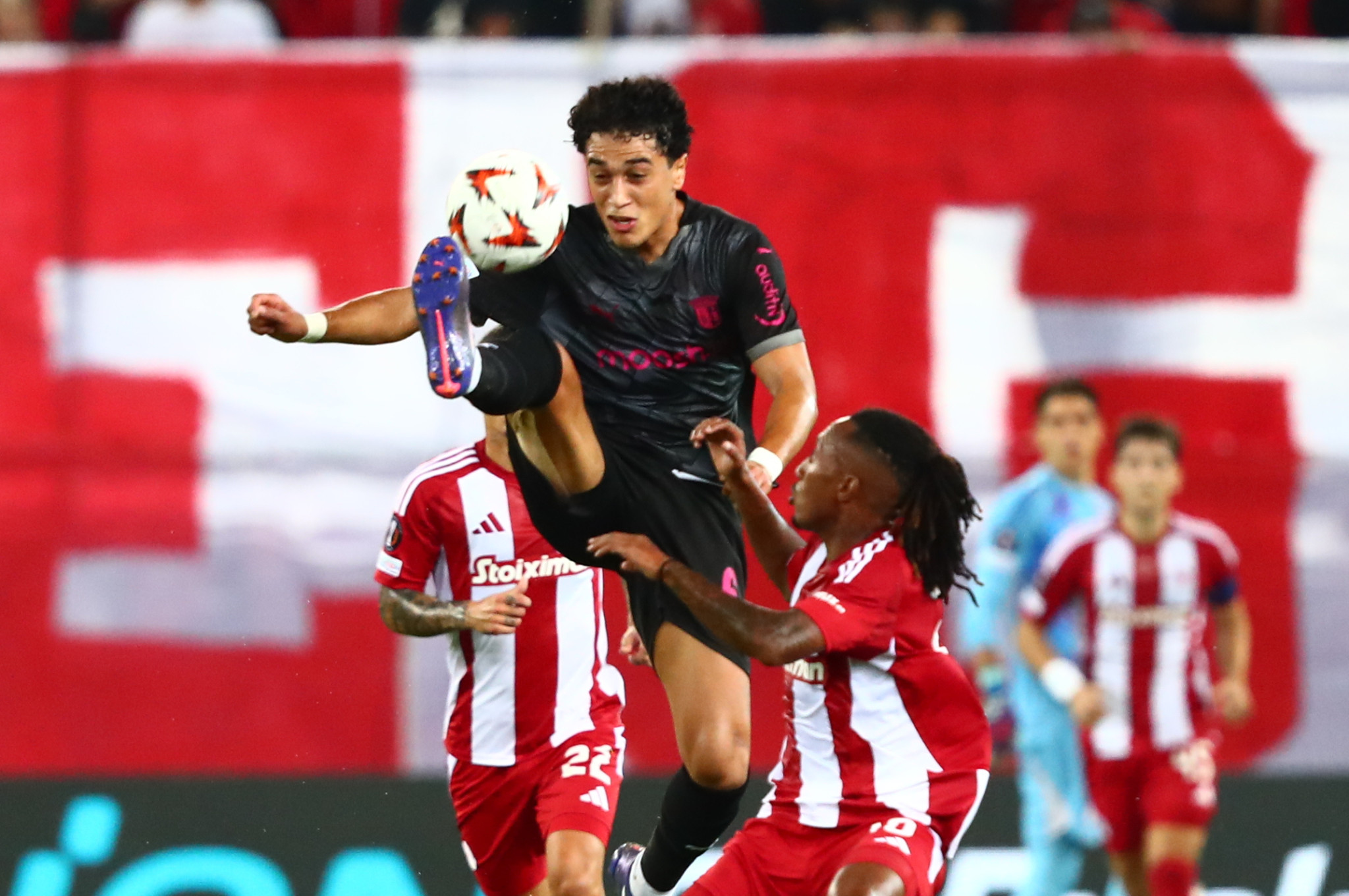 Οι Ισπανοί συνδέουν τον Άρη με τον Βίτορ Καρβάλιο